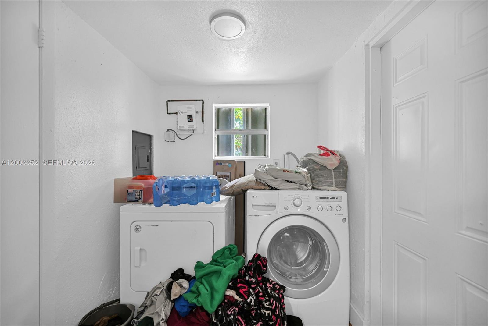   /  1056 sq. ft. $ 2026-04-17 0 Photo