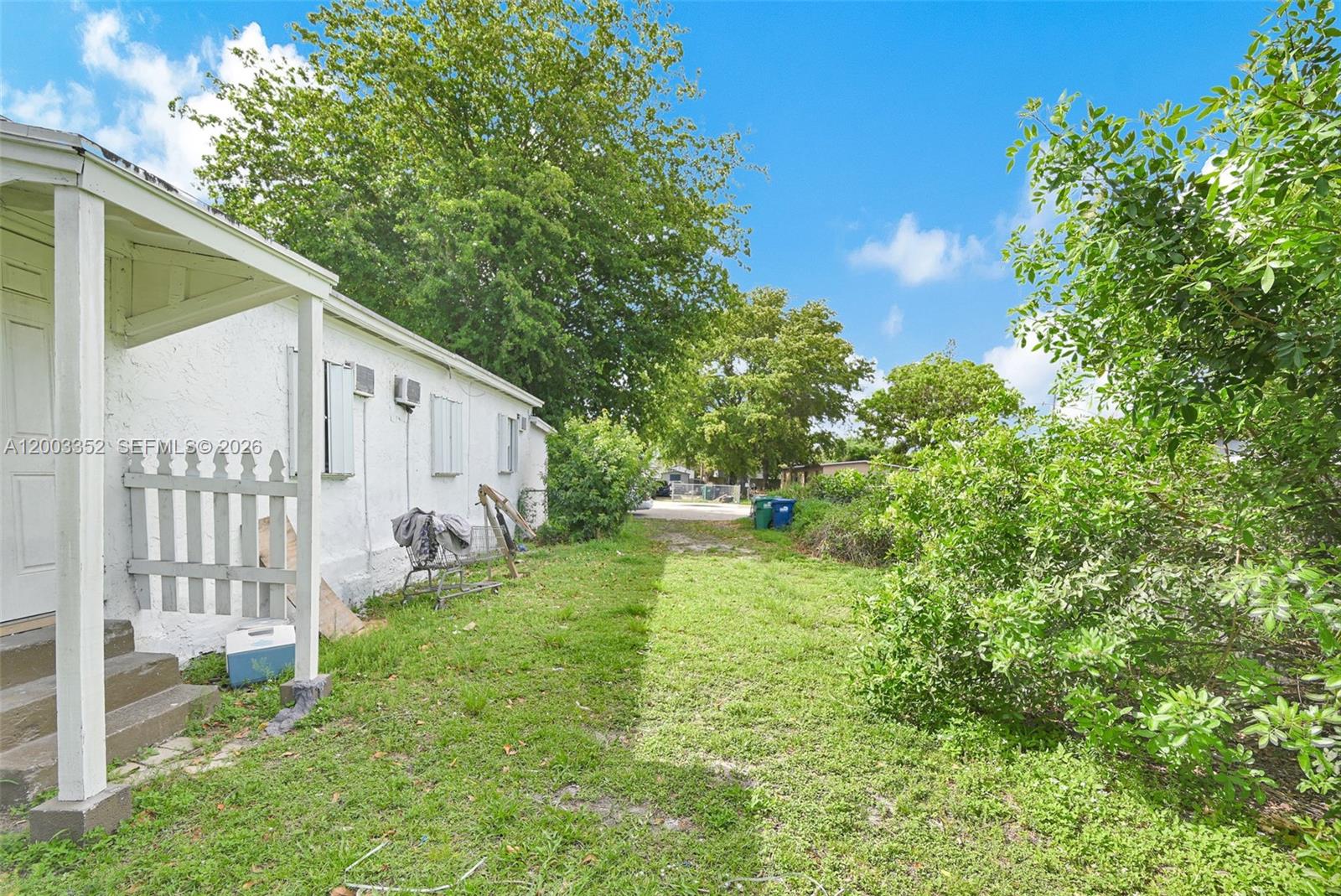   /  1056 sq. ft. $ 2026-04-17 0 Photo
