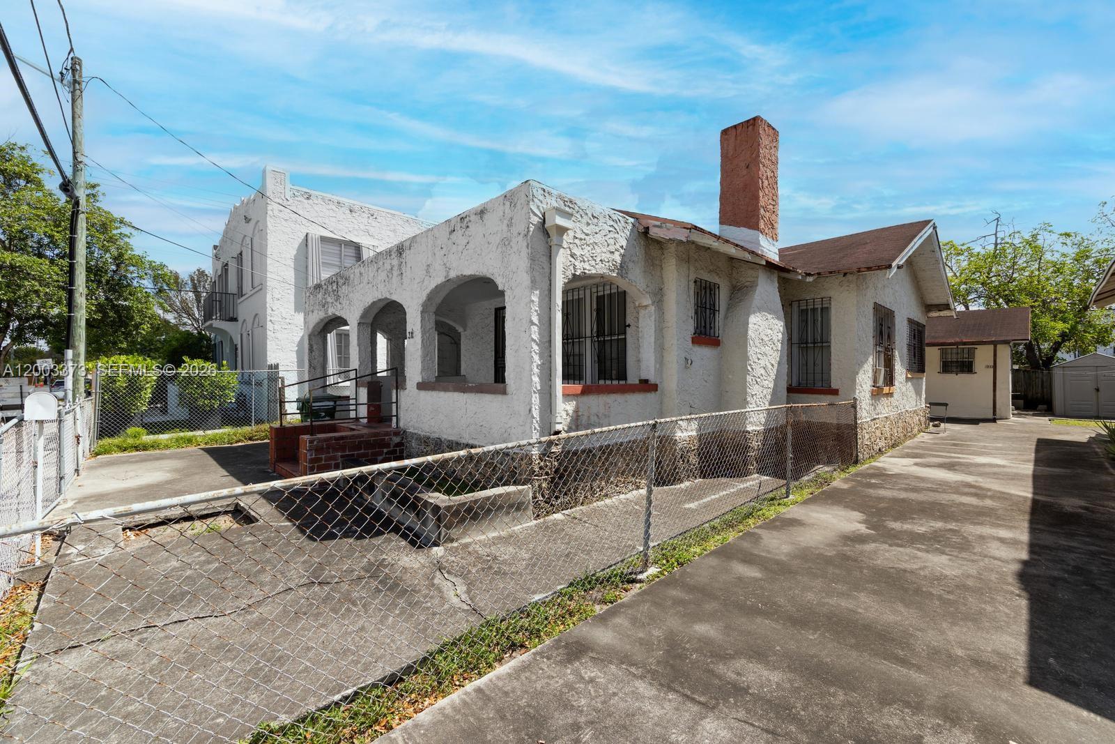   /  1945 sq. ft. $ 2026-04-17 0 Photo