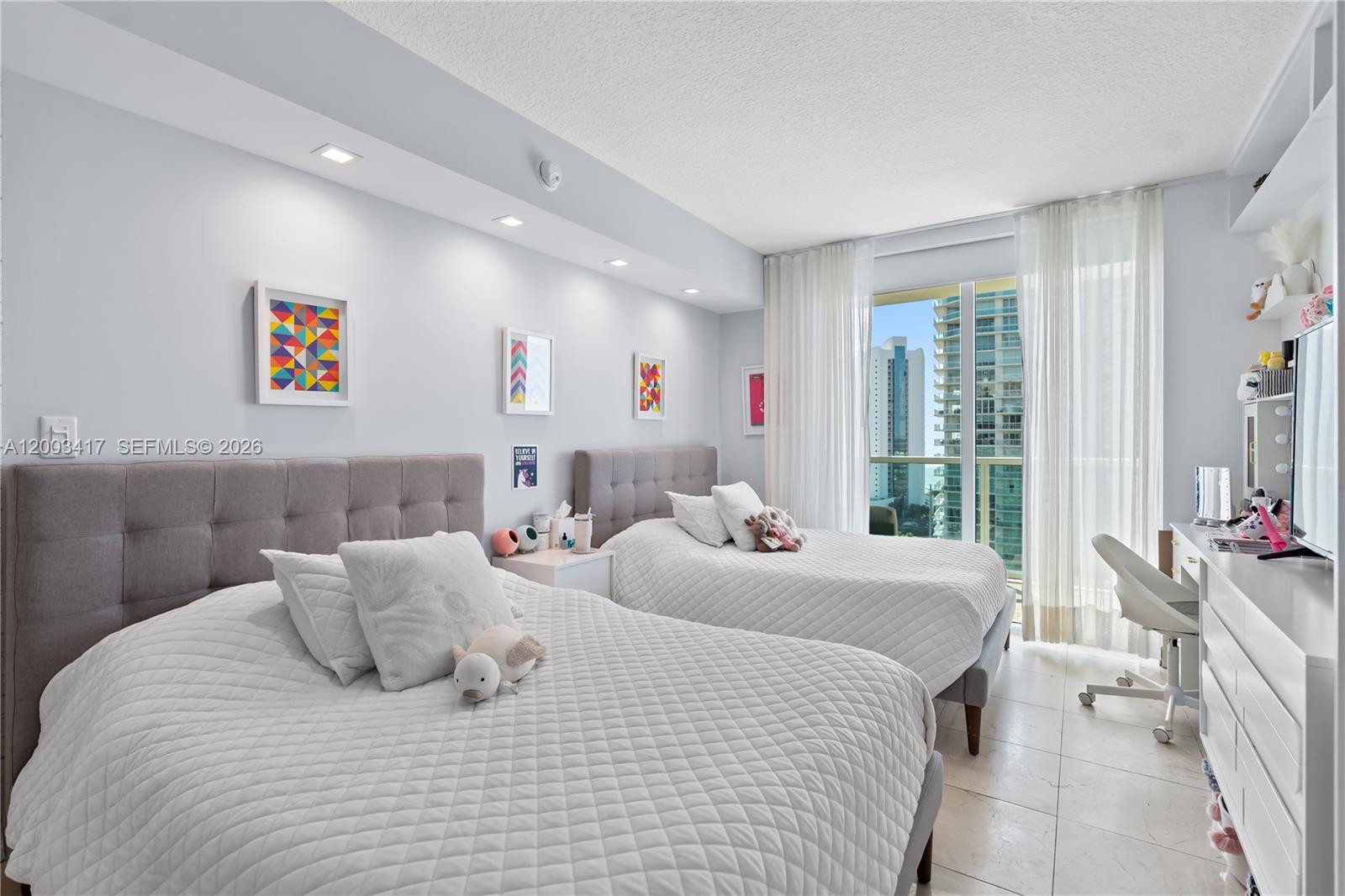 Photo of 250 Sunny Isles Blvd #3-1606, Sunny Isles Beach, Florida, 33160 -