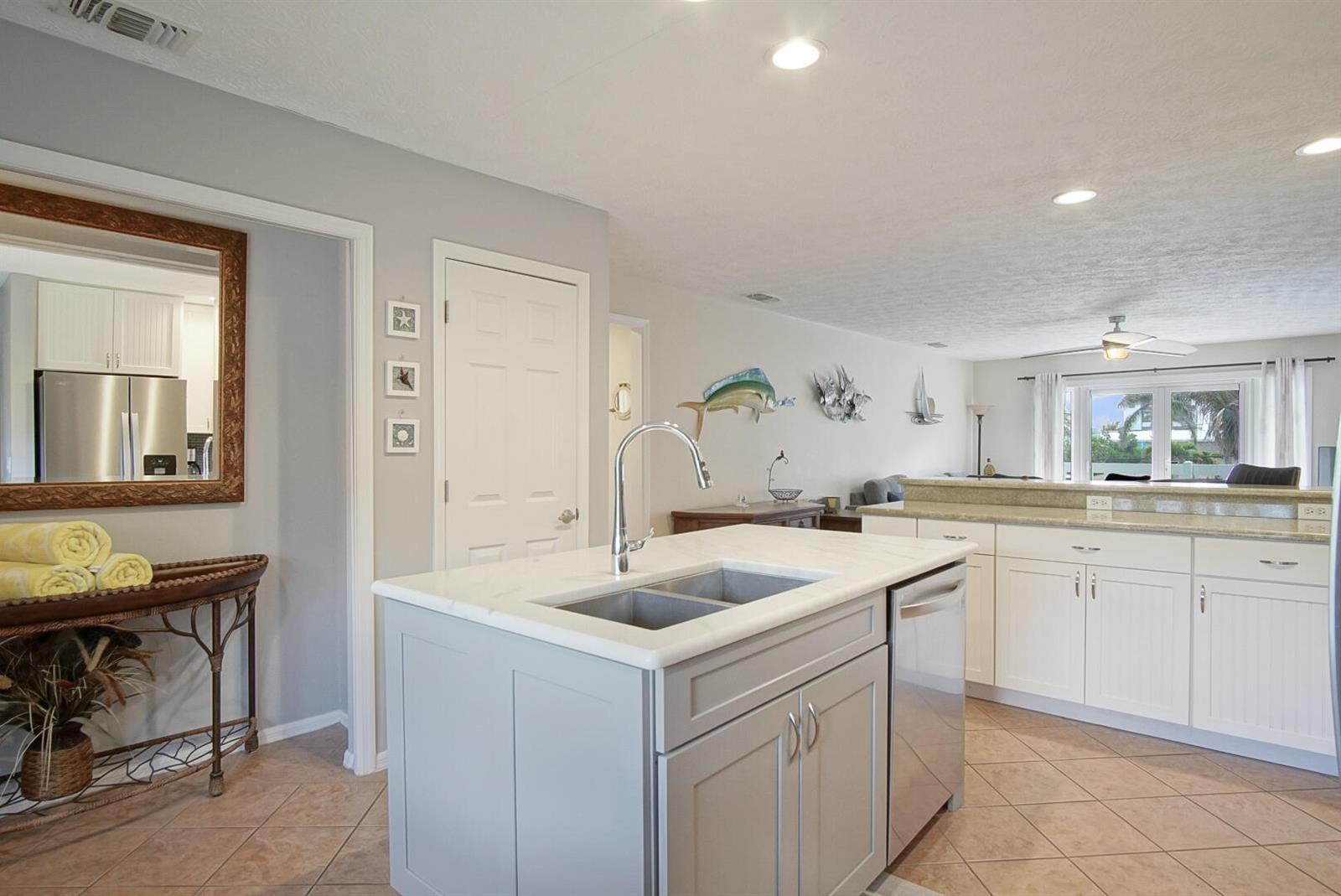   / 0 1590 sq. ft. $ 2026-06-14 0 foto
