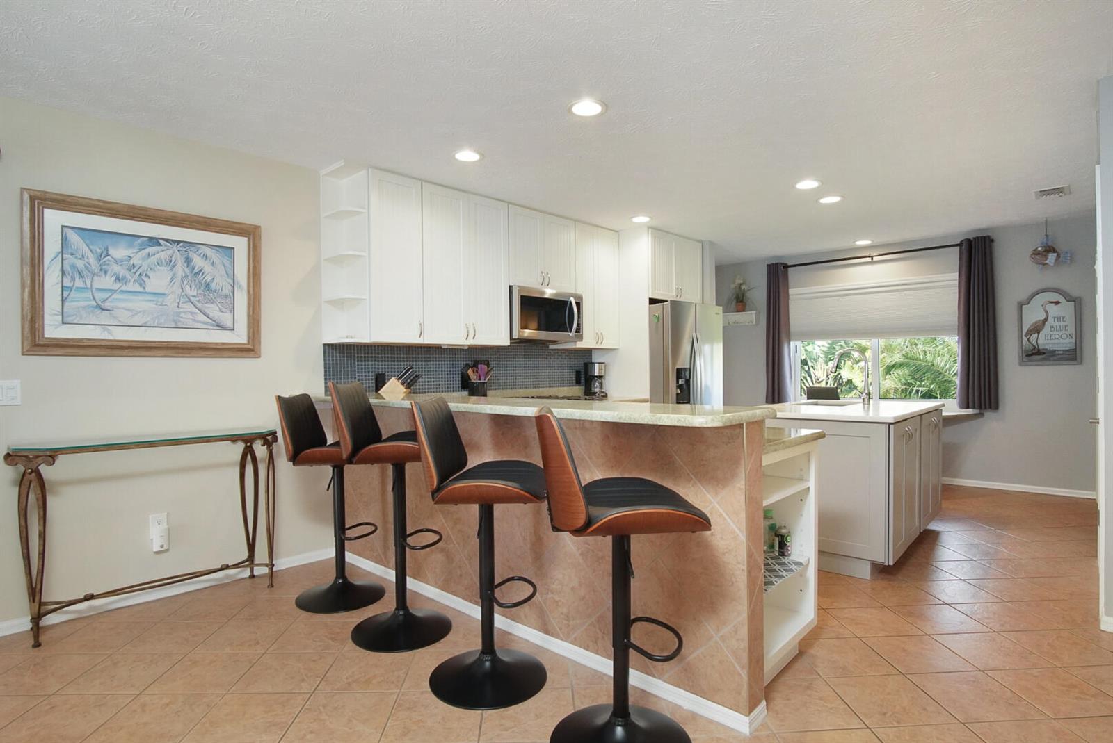  / 0 1590 sq. ft. $ 2026-06-14 0 foto