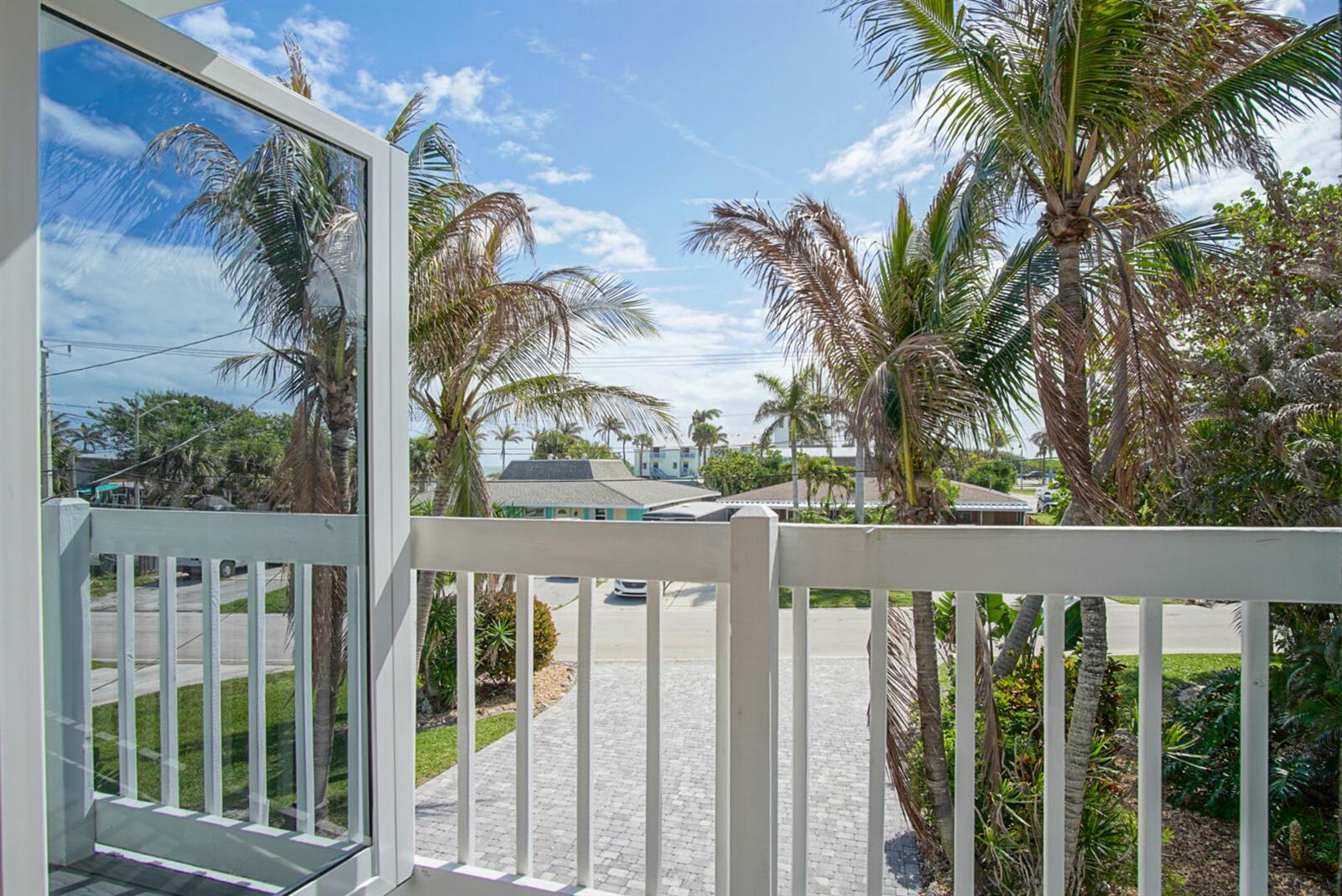   / 0 1590 sq. ft. $ 2026-06-14 0 foto