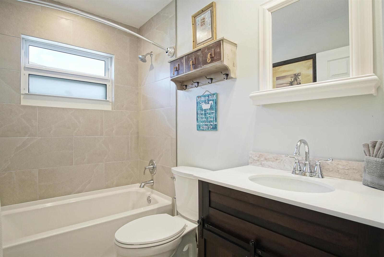   / 0 1590 sq. ft. $ 2026-06-14 0 foto