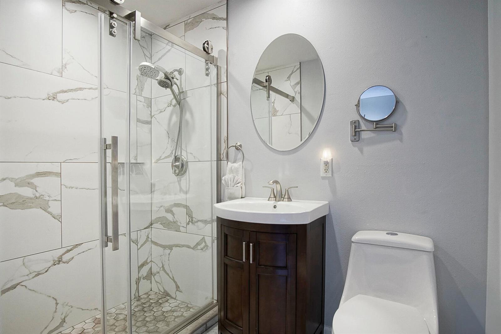   / 0 1590 sq. ft. $ 2026-06-14 0 foto