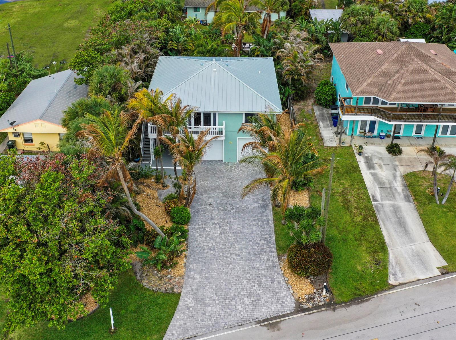   / 0 1590 sq. ft. $ 2026-06-14 0 foto