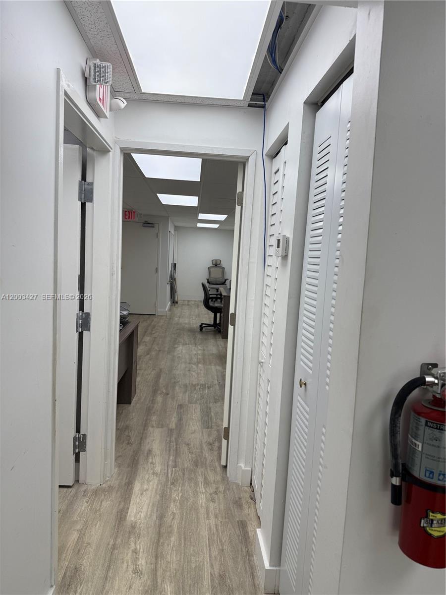 B18  /   sq. ft. $ 2026-04-17 0 Photo