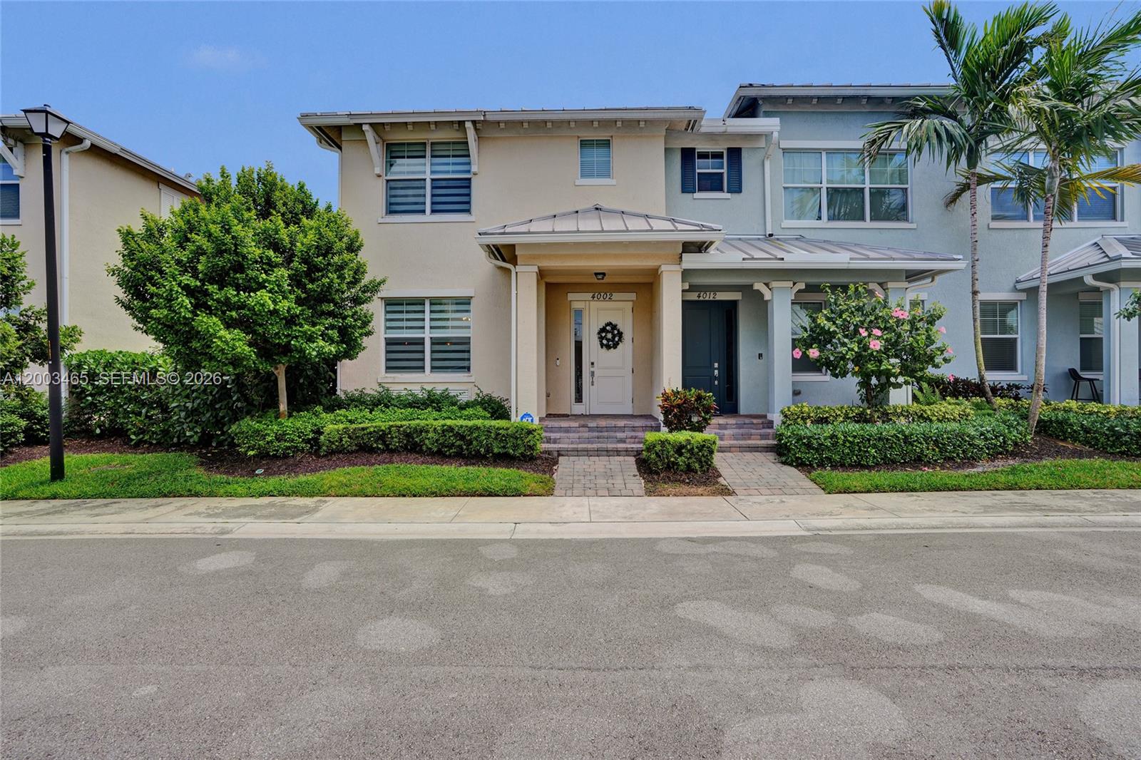 4002 3 / 3 1561 sq. ft. $ 2026-04-18 0 Photo