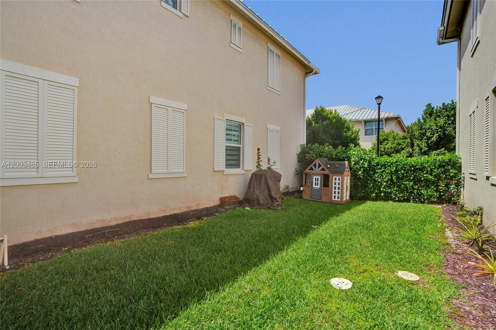 4002 3 / 3 1561 sq. ft. $ 2026-04-18 0 Photo