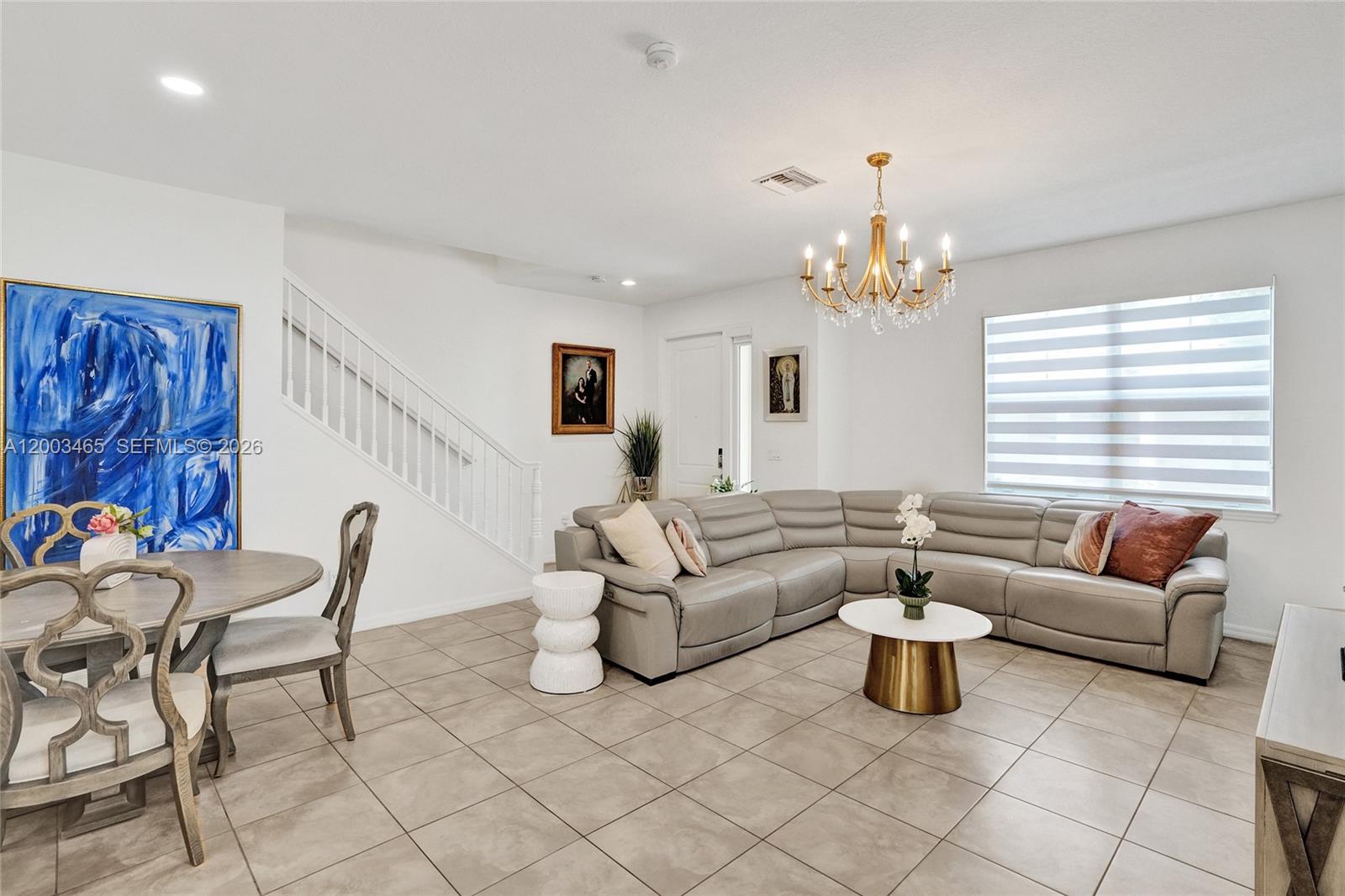 4002 3 / 3 1561 sq. ft. $ 2026-04-18 0 Photo
