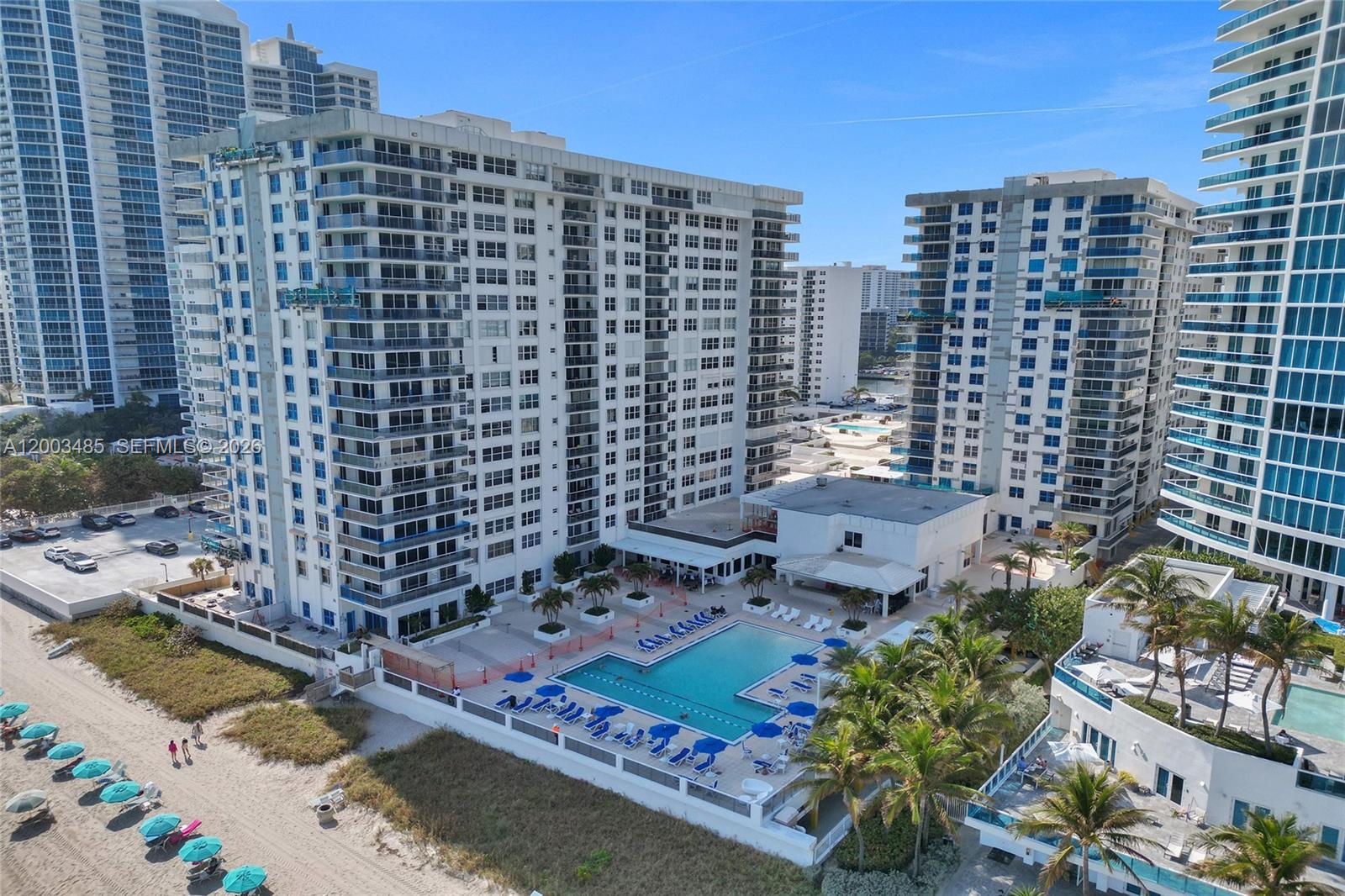 Photo of 2751 Ocean Dr  #908S, Hollywood, Florida, 33019 - 