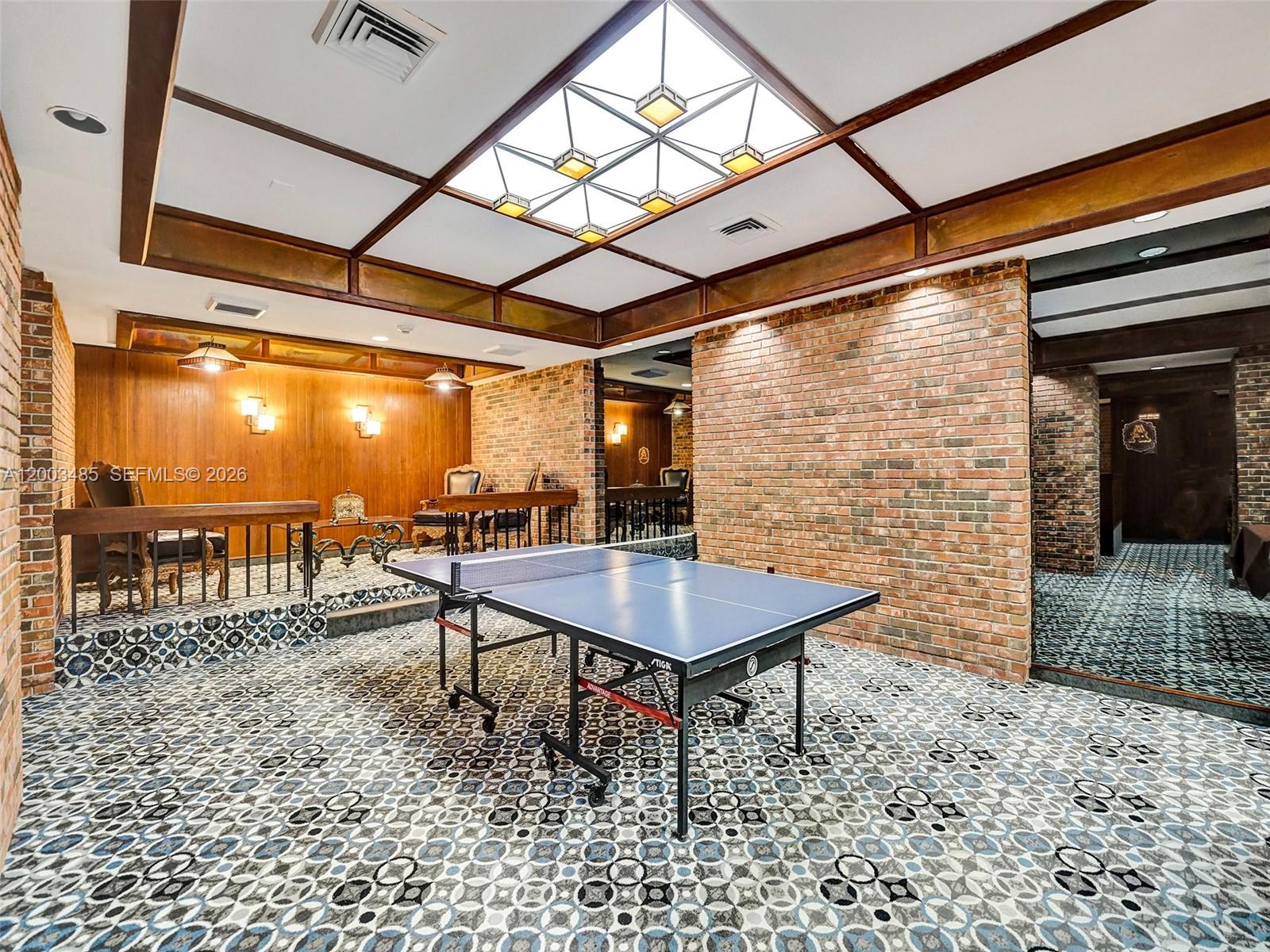 Photo of 2751 Ocean Dr  #908S, Hollywood, Florida, 33019 - 