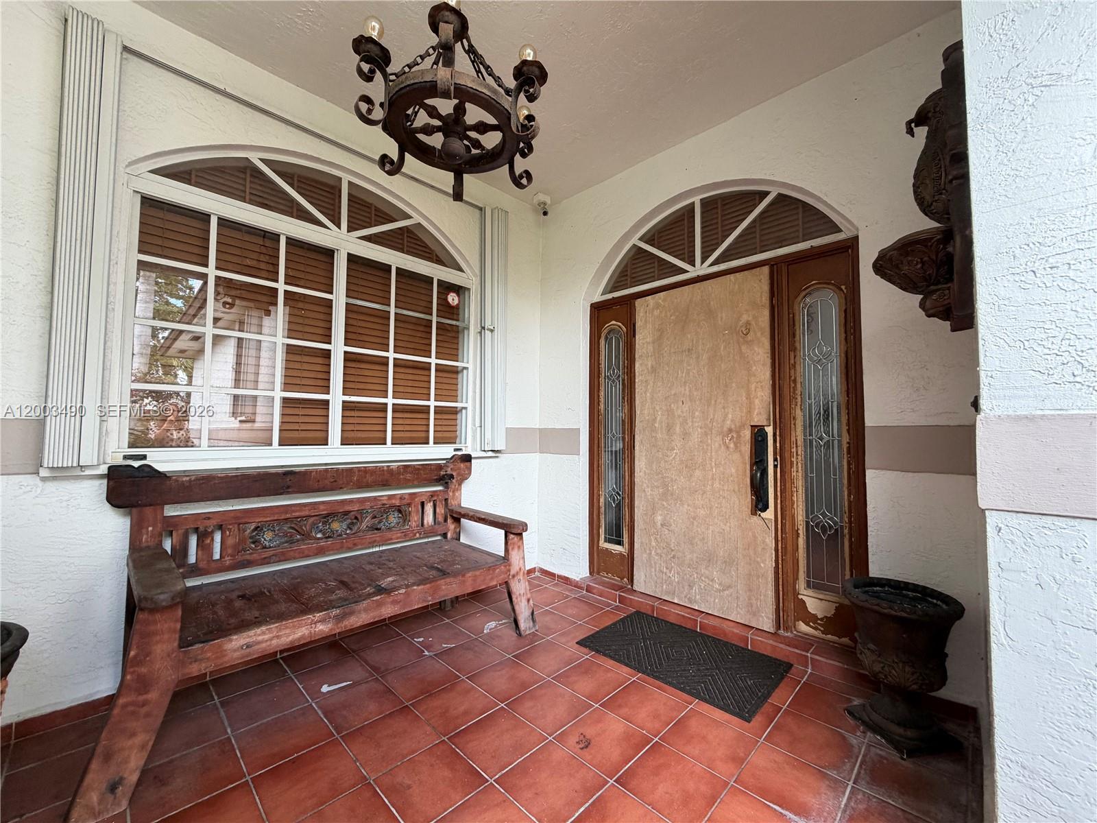 8746 3 / 2 1925 sq. ft. $ 2026-04-18 0 Photo