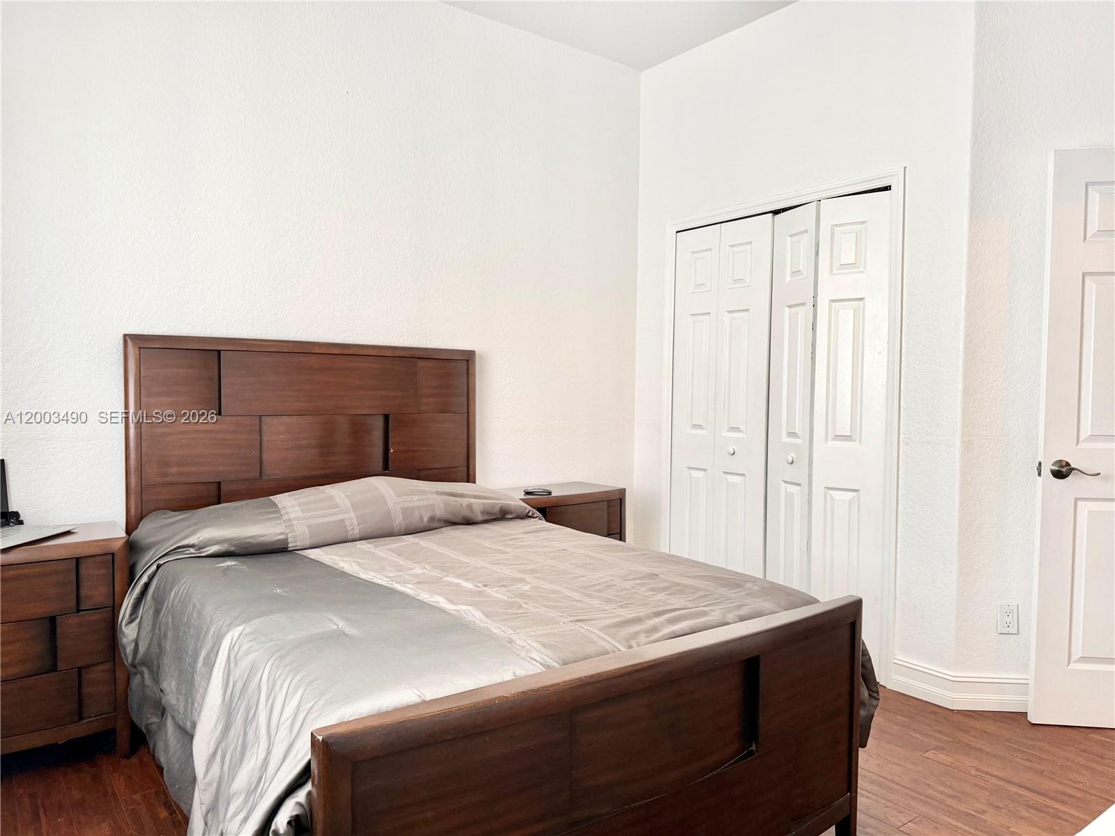 8746 3 / 2 1925 sq. ft. $ 2026-04-18 0 Photo