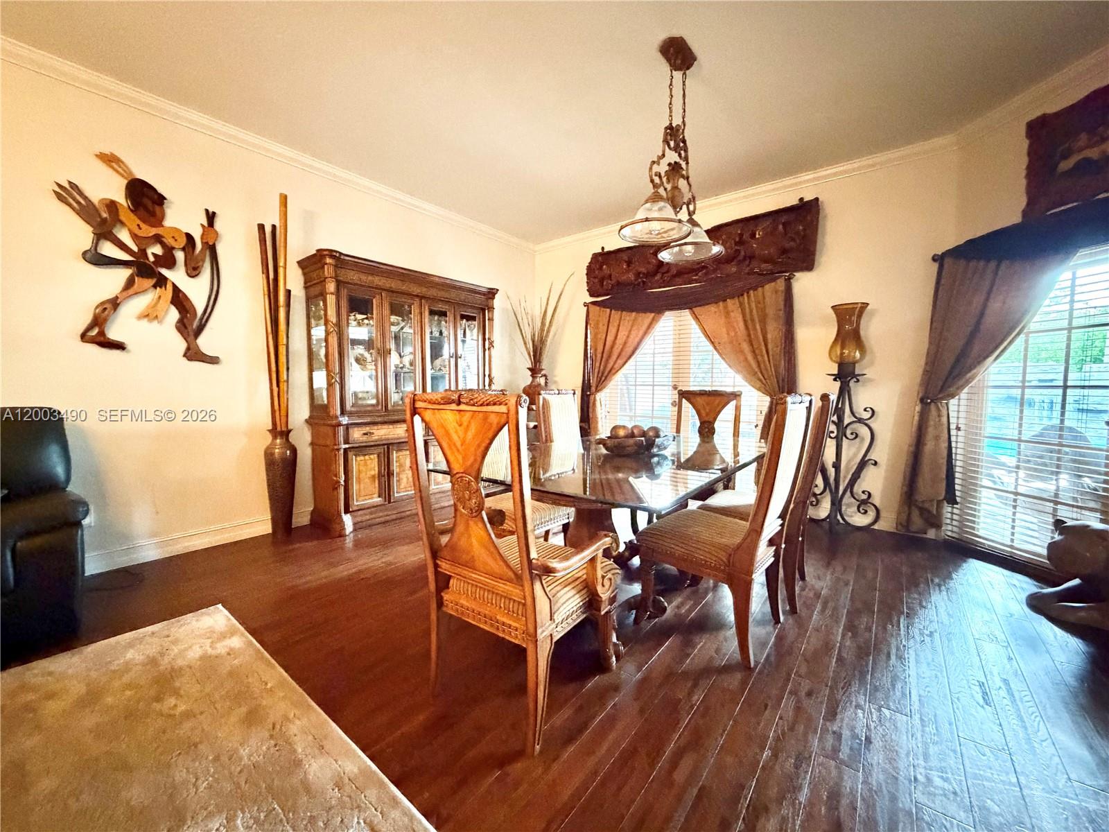 8746 3 / 2 1925 sq. ft. $ 2026-04-18 0 Photo