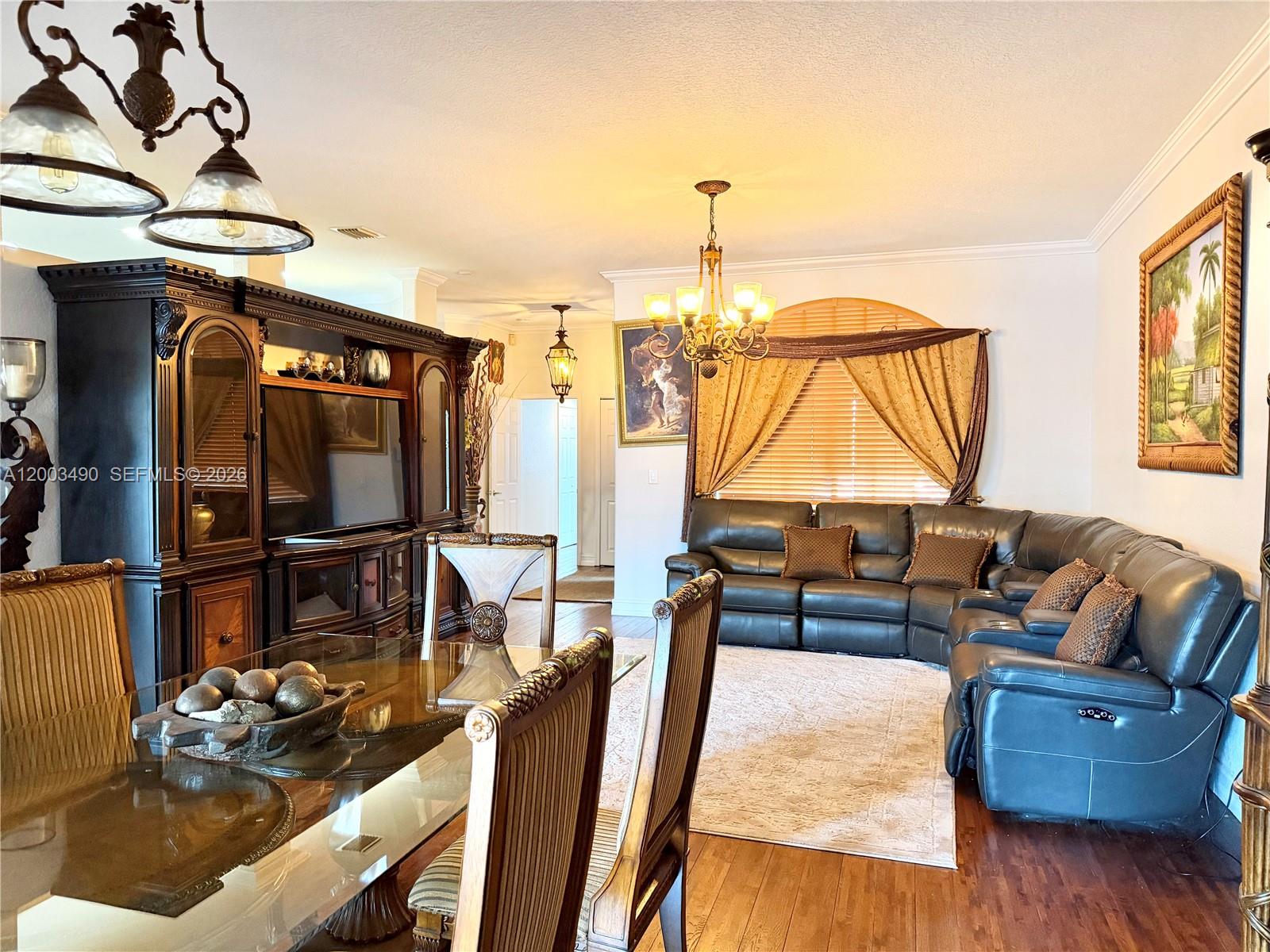 8746 3 / 2 1925 sq. ft. $ 2026-04-18 0 Photo