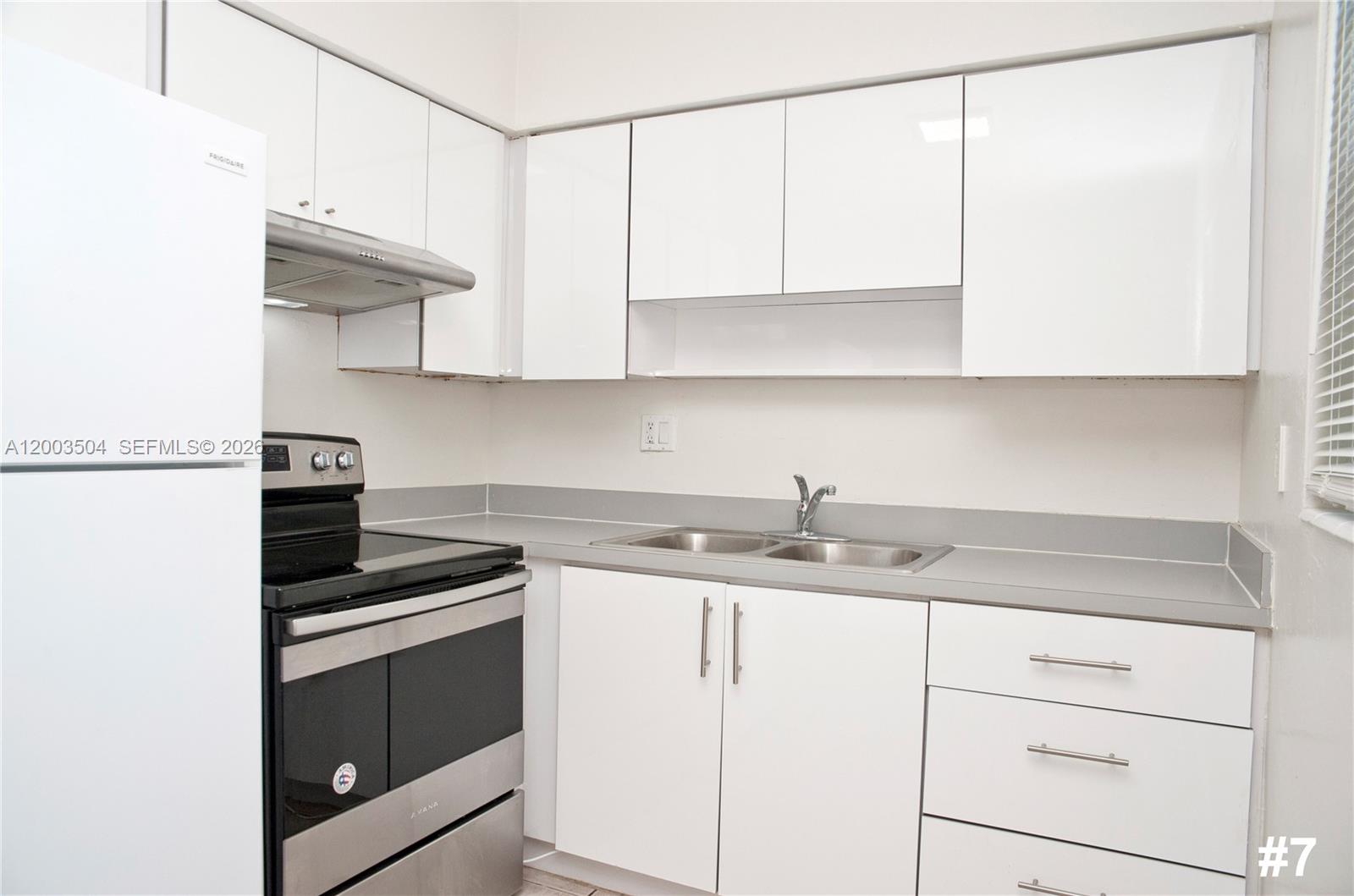   /  7445 sq. ft. $ 2026-04-21 0 Photo