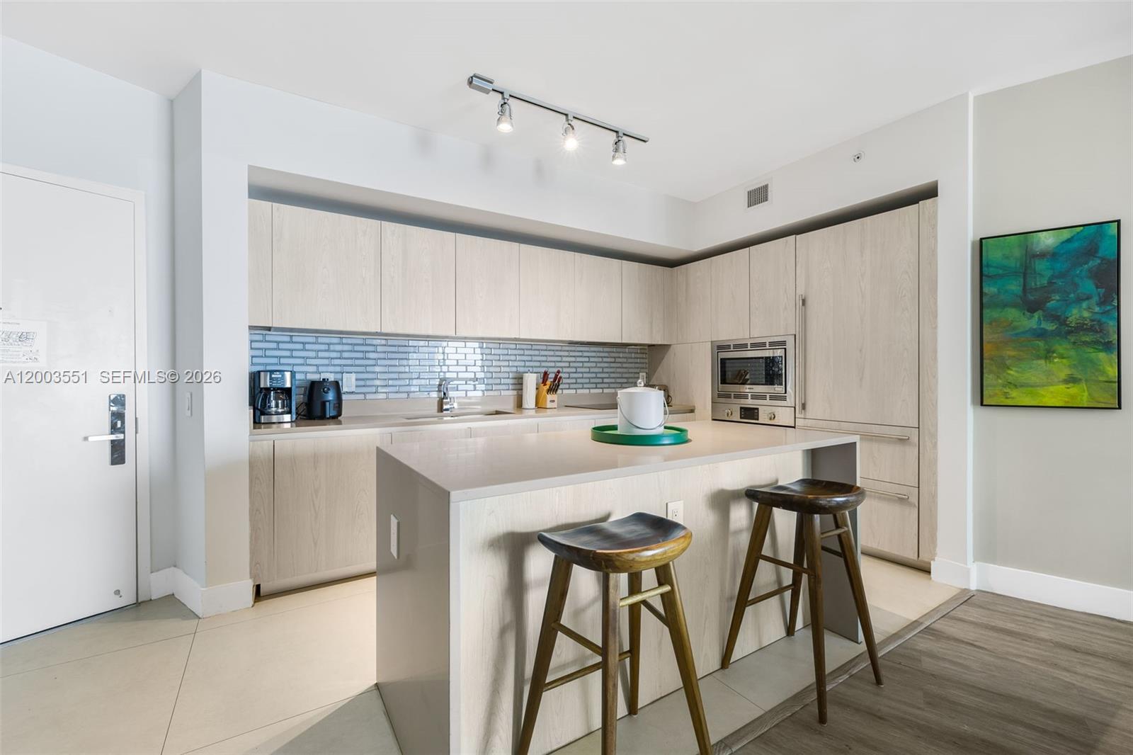 2207 1 / 1 852 sq. ft. $ 2026-04-18 0 Photo