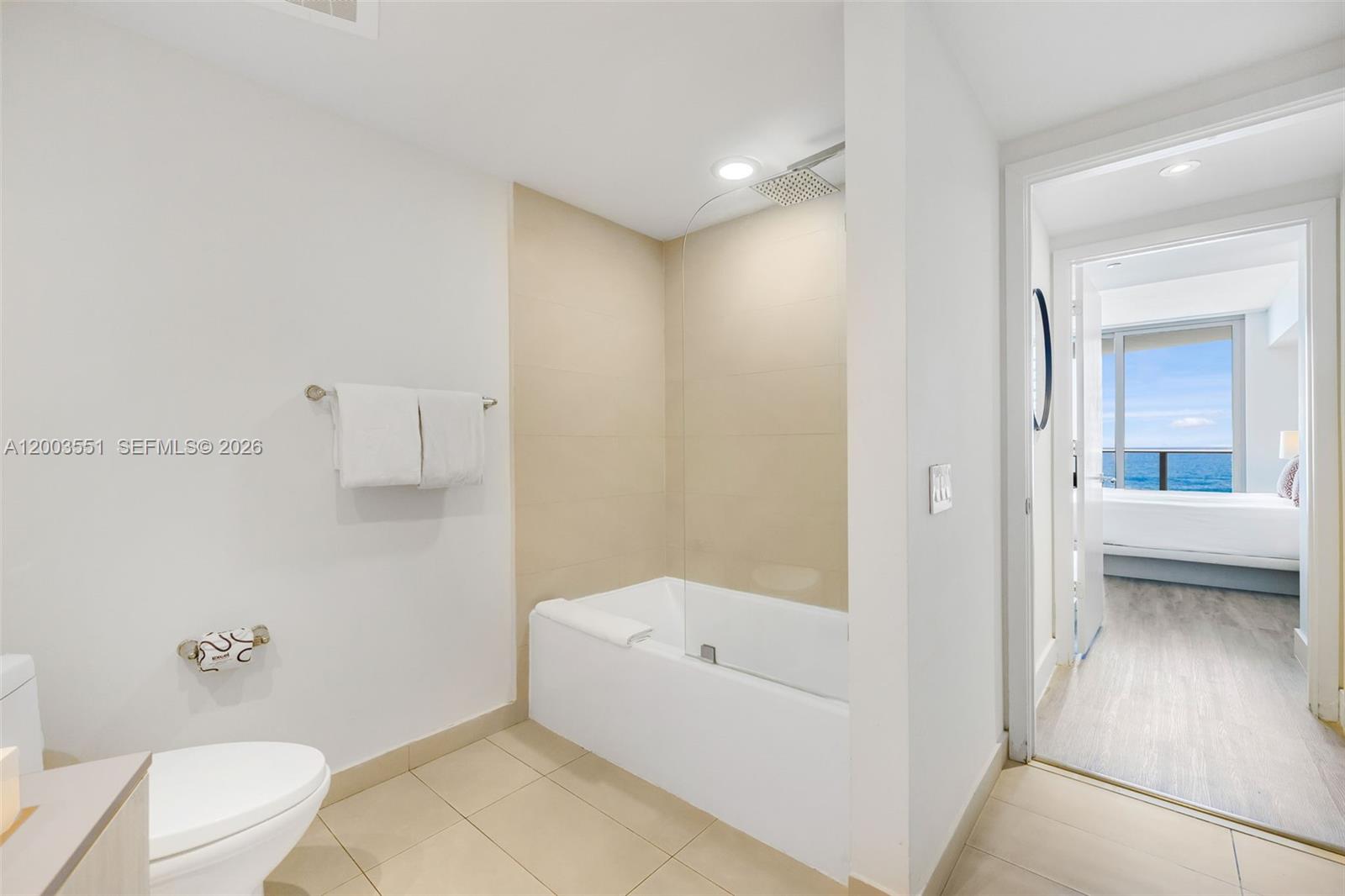 2207 1 / 1 852 sq. ft. $ 2026-04-18 0 Photo