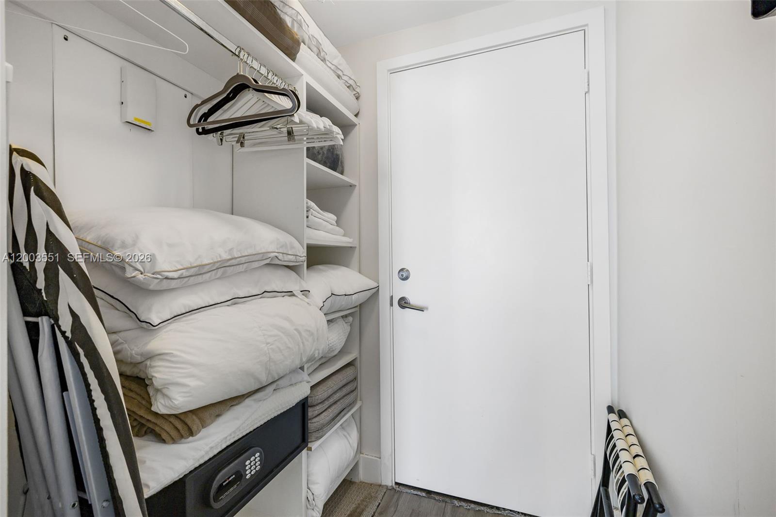 2207 1 / 1 852 sq. ft. $ 2026-04-18 0 Photo