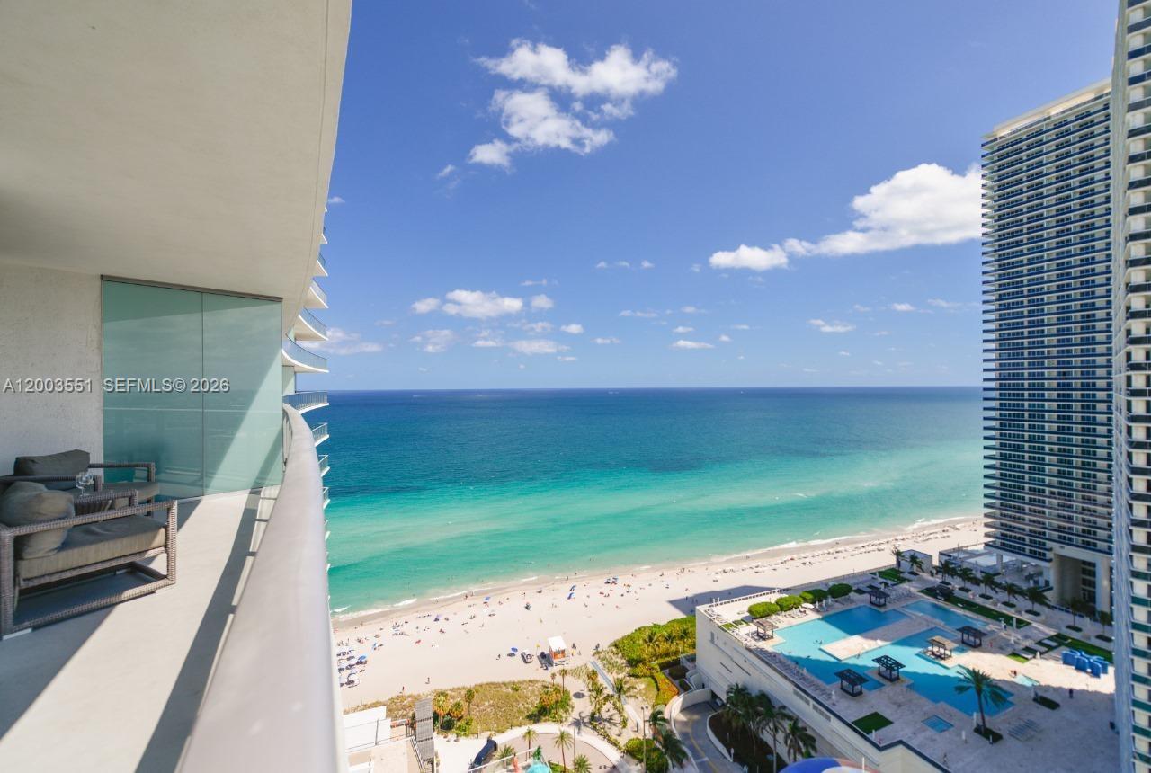 2207 1 / 1 852 sq. ft. $ 2026-04-18 0 Photo