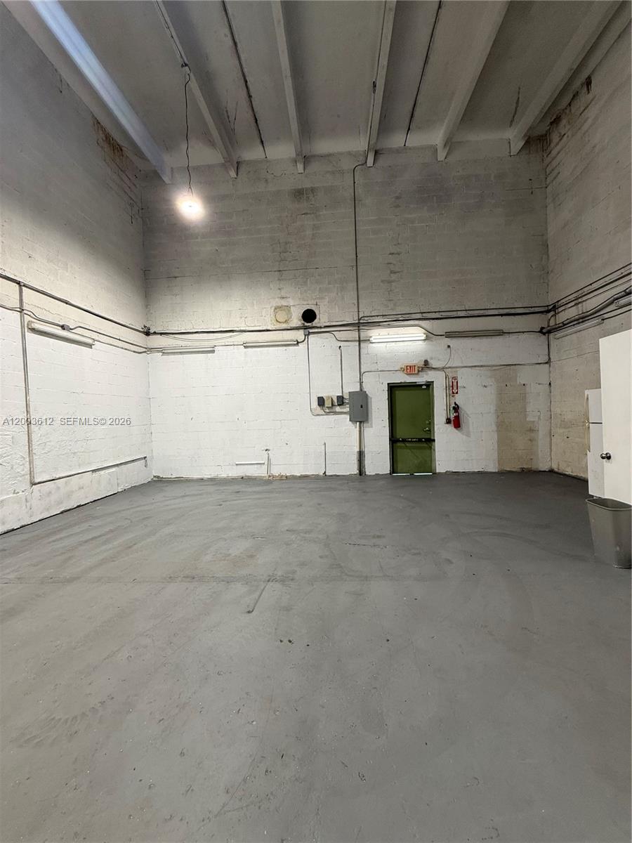 114  /   sq. ft. $ 2026-04-18 0 Photo