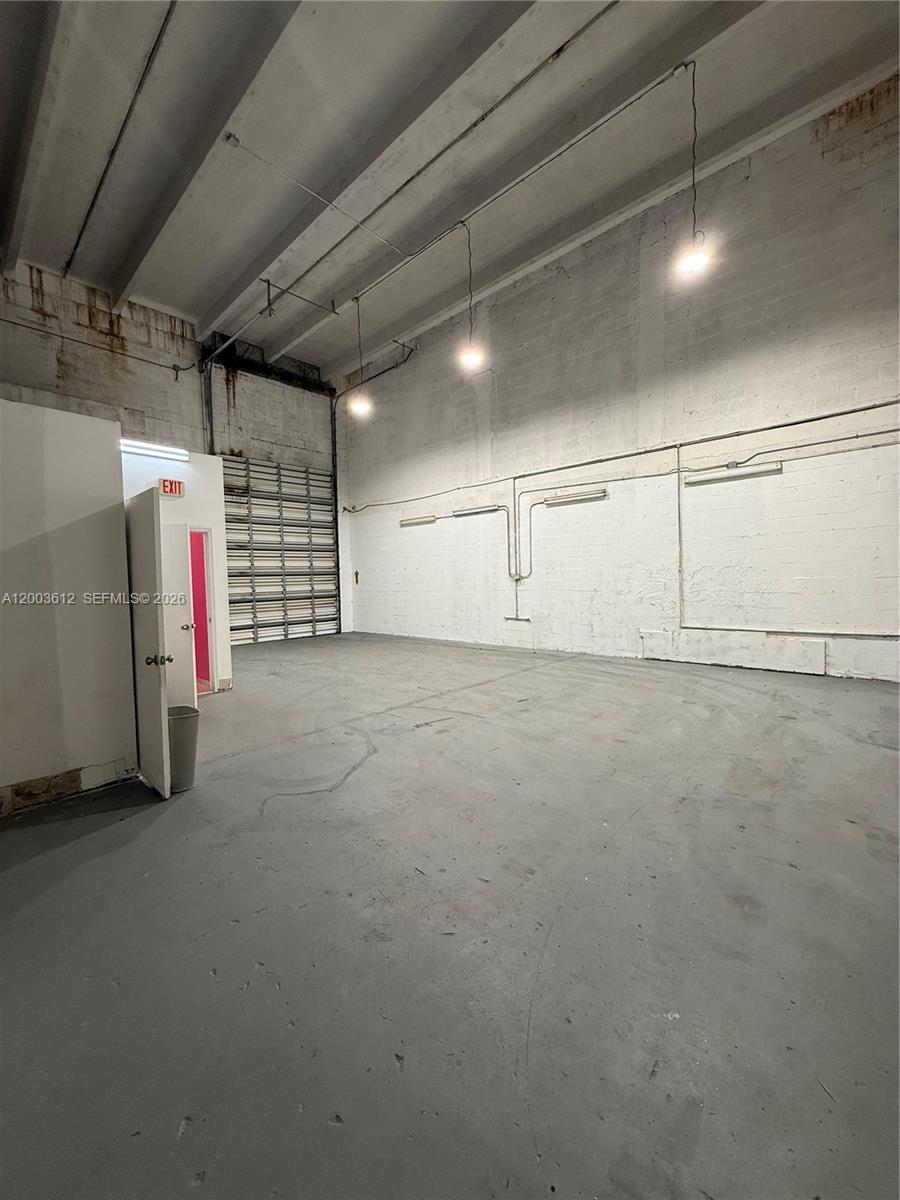114  /   sq. ft. $ 2026-04-18 0 Photo