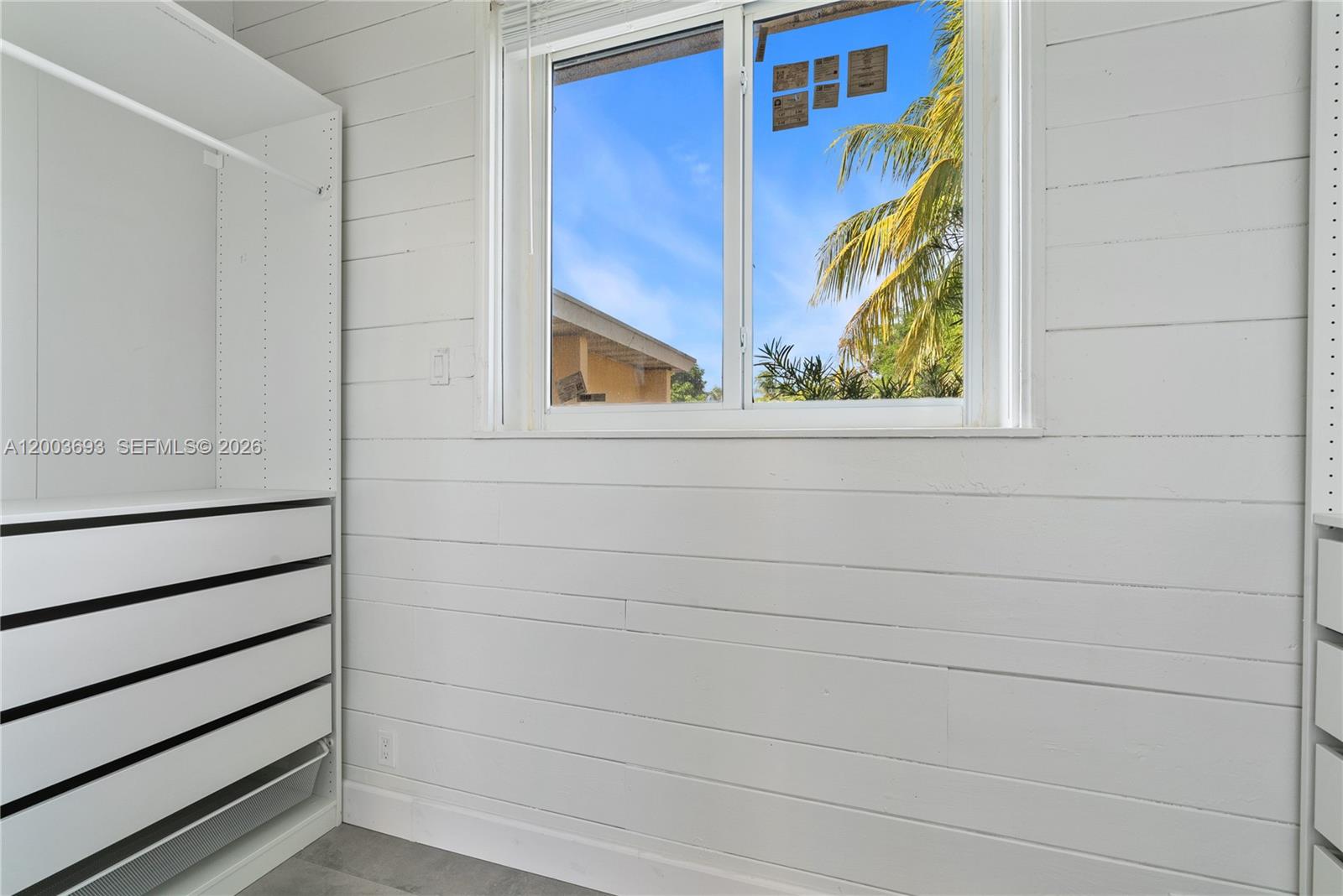   /  3062 sq. ft. $ 2026-04-18 0 Photo