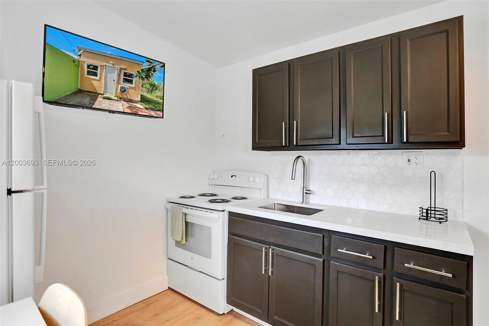   /  3062 sq. ft. $ 2026-04-18 0 Photo