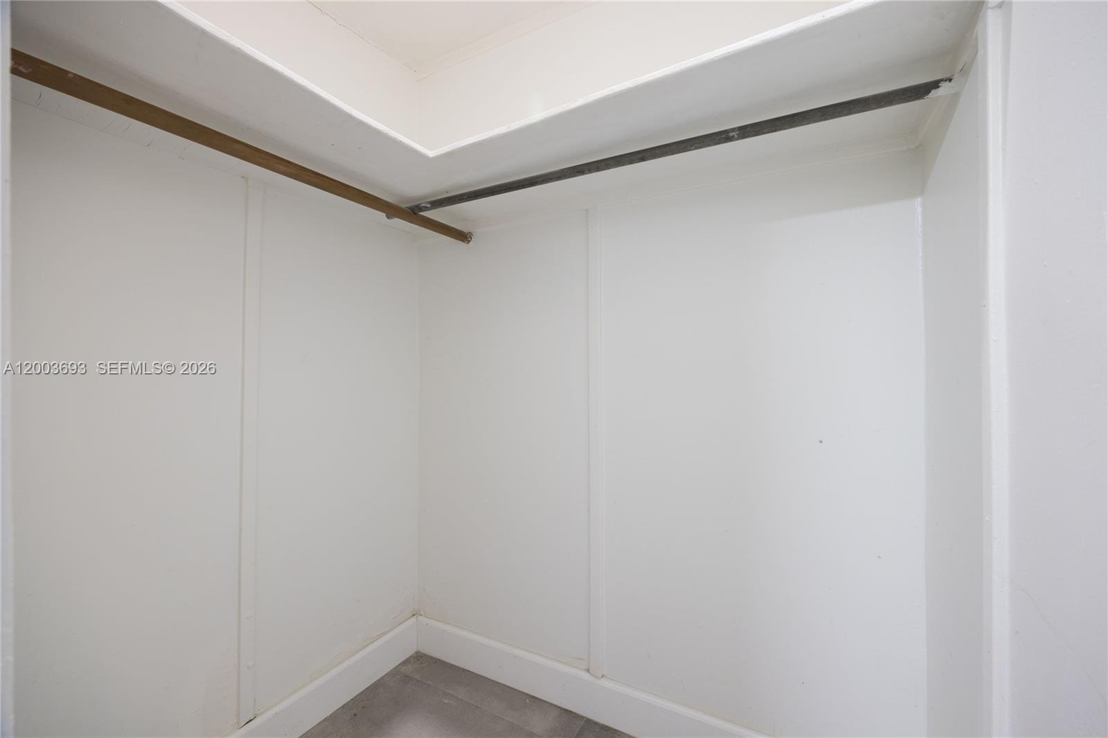   /  3062 sq. ft. $ 2026-04-18 0 Photo