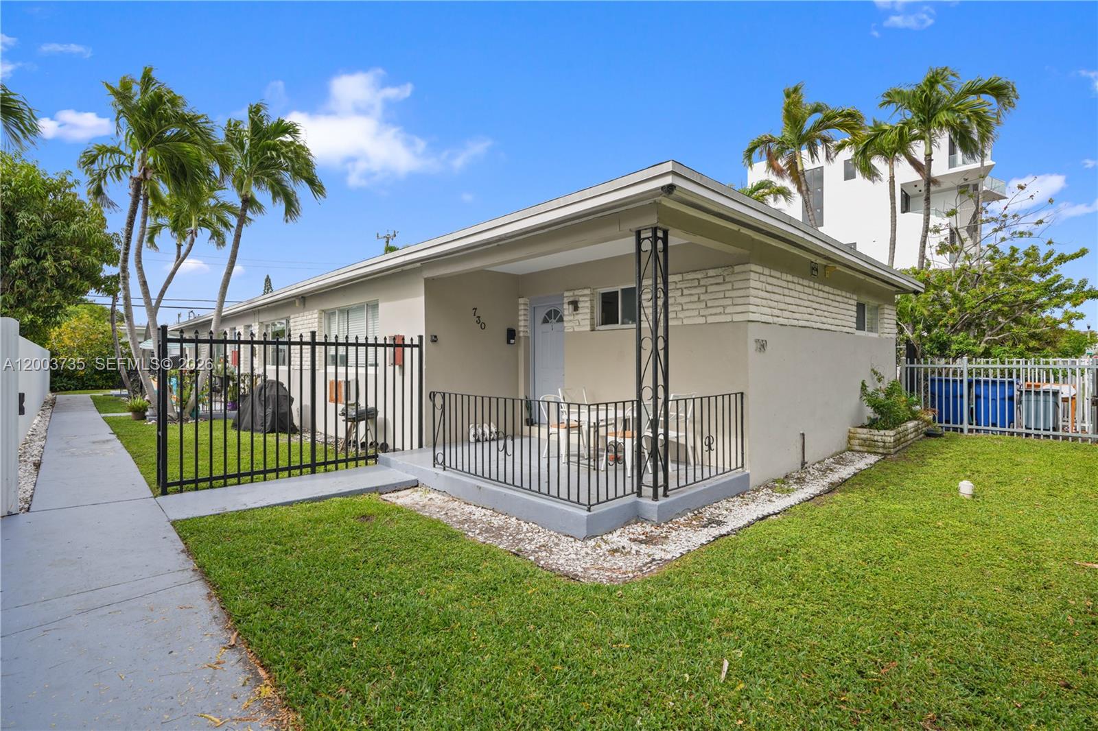   /  2464 sq. ft. $ 2026-04-19 0 Photo