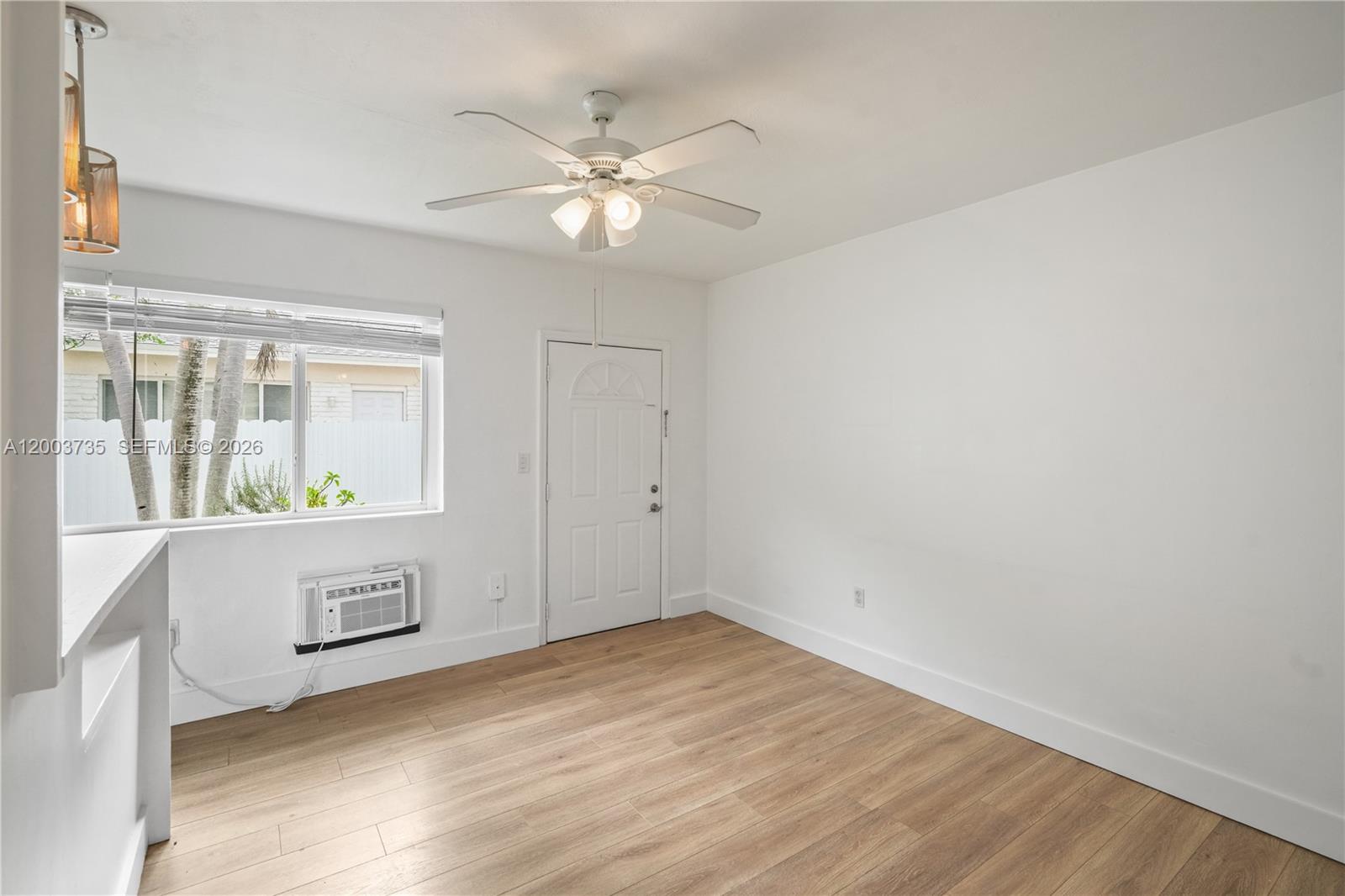   /  2464 sq. ft. $ 2026-04-19 0 Photo