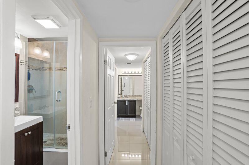 Photo of 3675 Country Club  #2401, Aventura, Florida, 33180 - 7