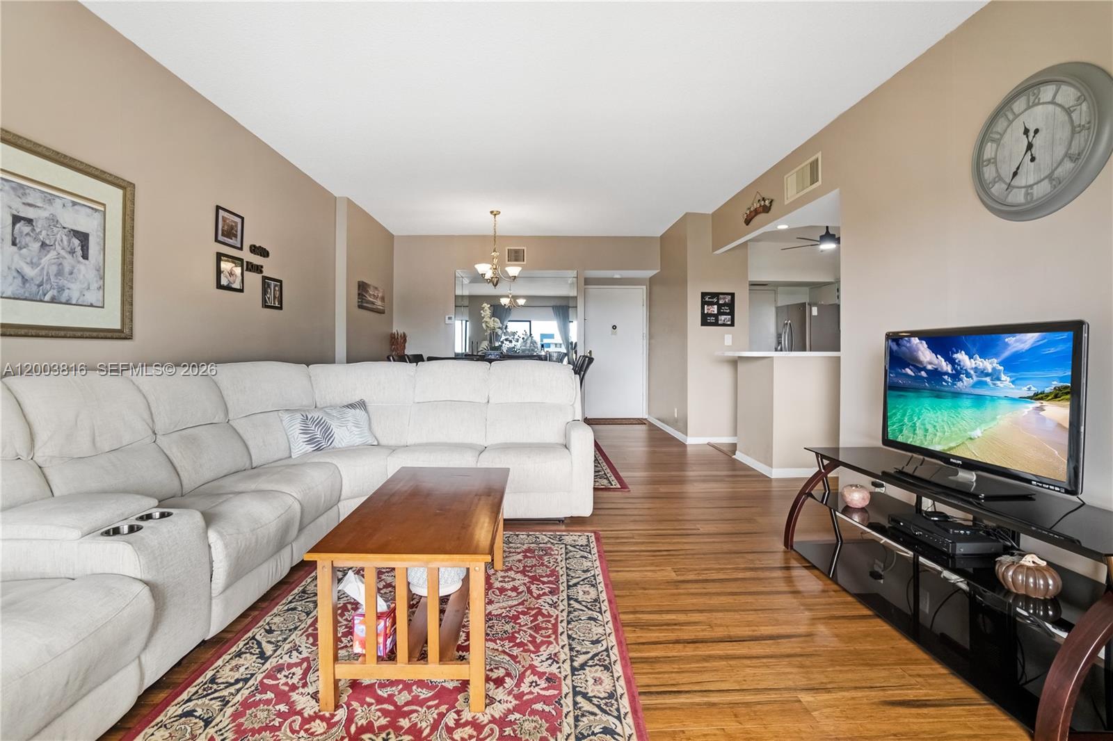 See details 1017 2 / 2 1132 sq. ft. $ 2026-04-19 0 Photo