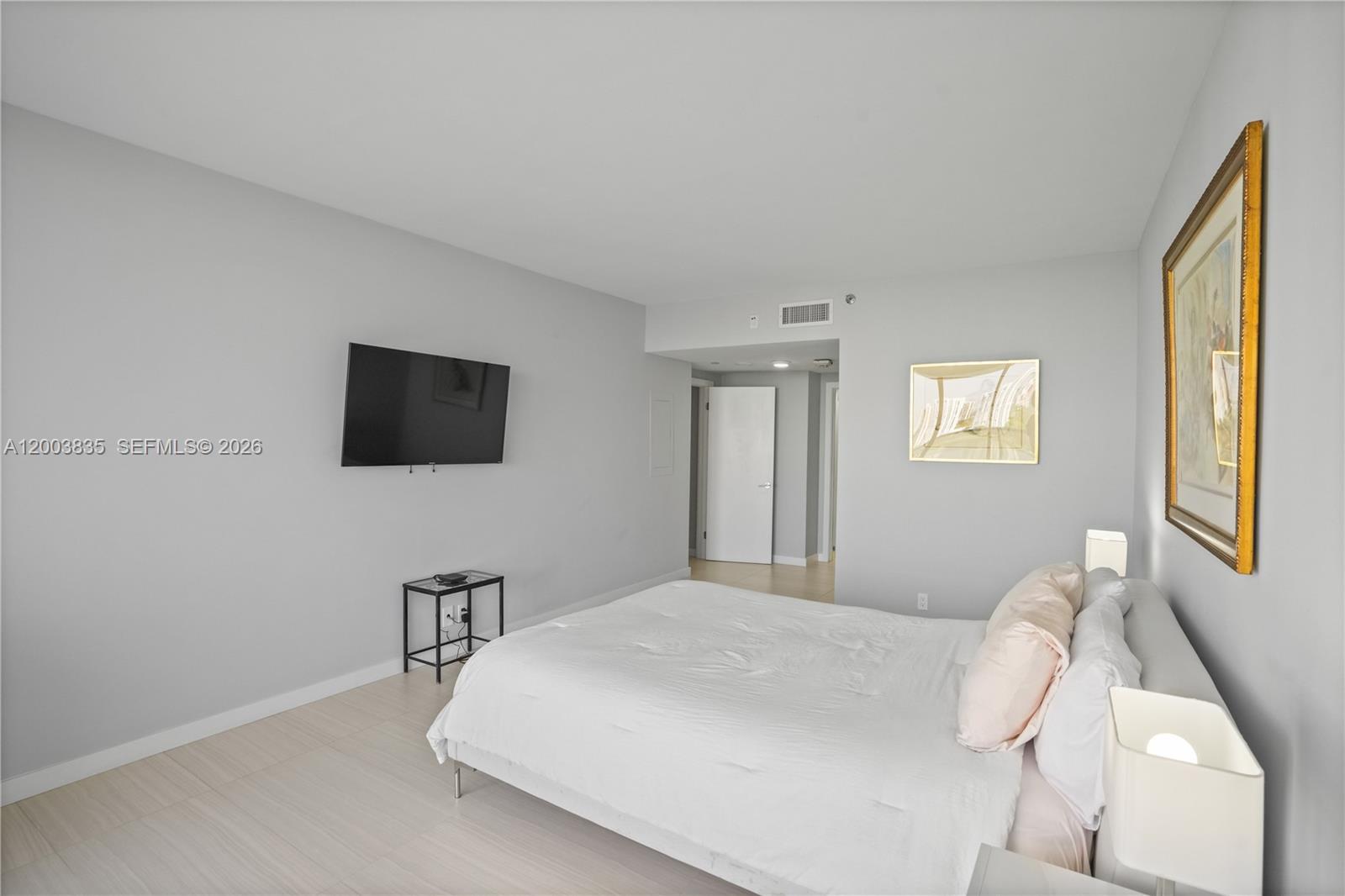 Photo of 20281 Country Club Dr  #1603, Aventura, Florida, 33180 - 