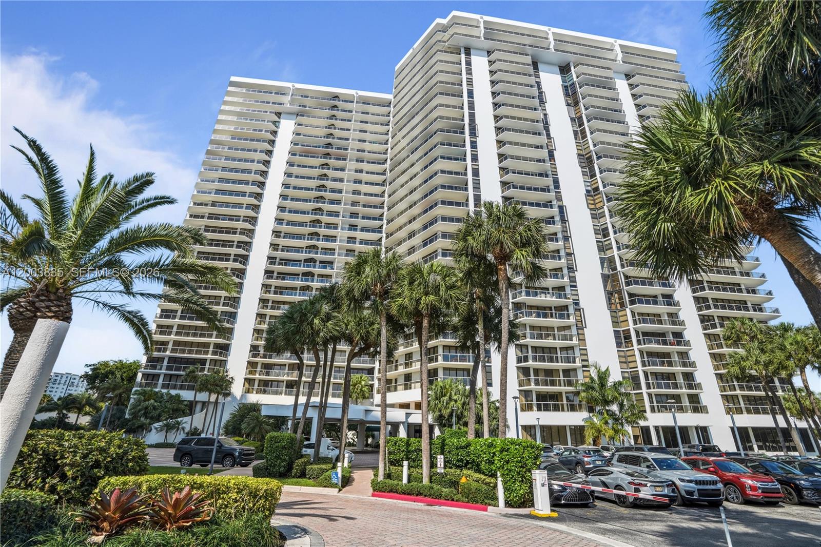 Photo of 20281 Country Club Dr  #1603, Aventura, Florida, 33180 - 