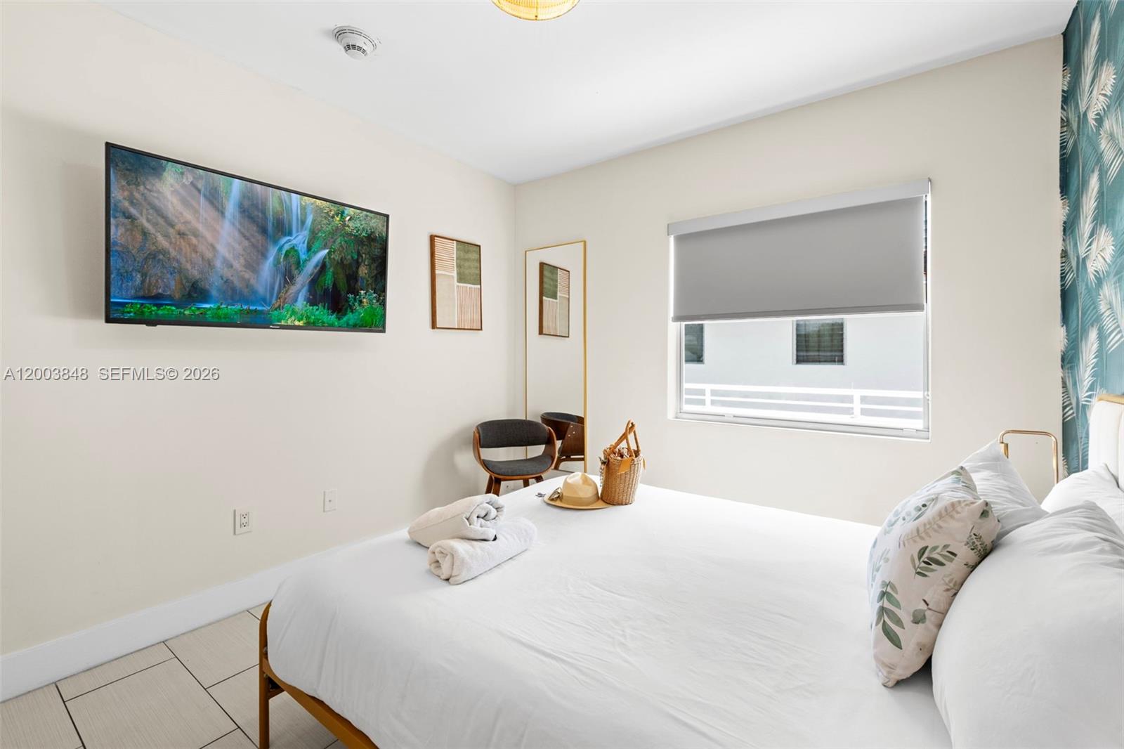   /   sq. ft. $ 2026-04-19 0 Photo