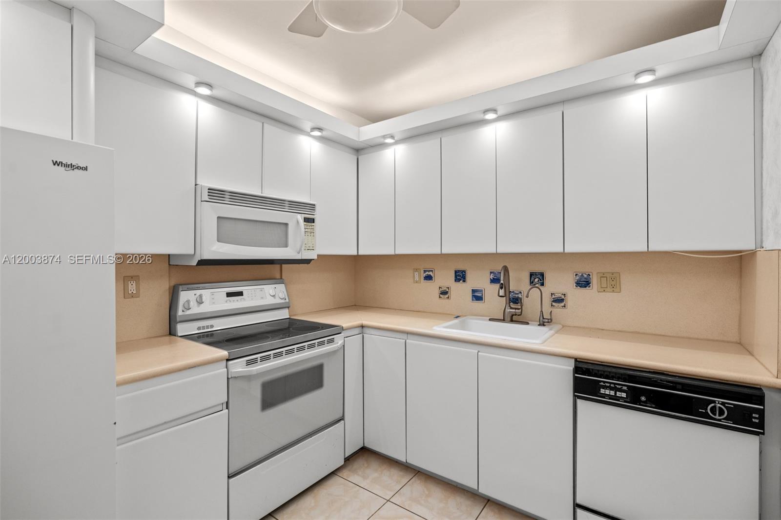 Photo of 600 Three Islands Blvd  #1707, Hallandale Beach, Florida, 33009 - unfurnished