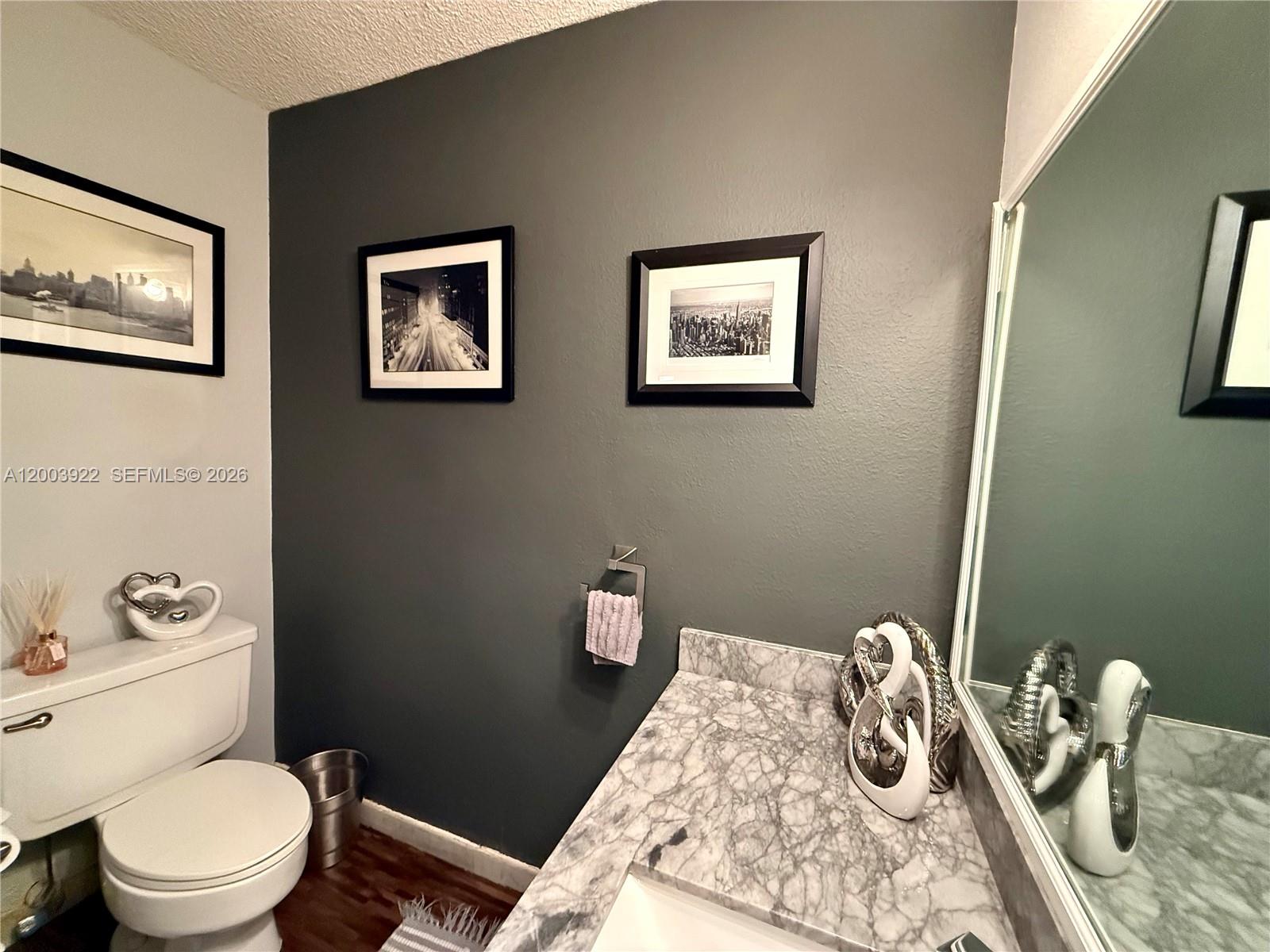 9251 3 / 3 1472 sq. ft. $ 2026-04-20 0 Photo