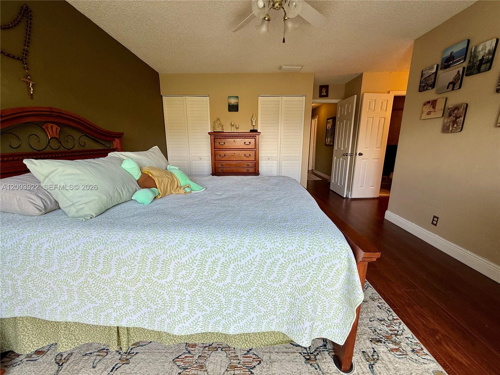 9251 3 / 3 1472 sq. ft. $ 2026-04-20 0 Photo