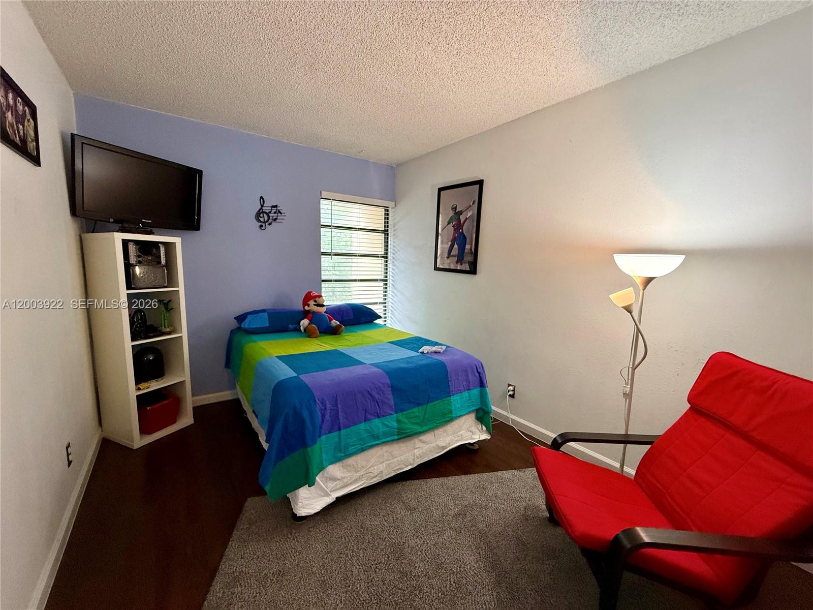9251 3 / 3 1472 sq. ft. $ 2026-04-20 0 Photo