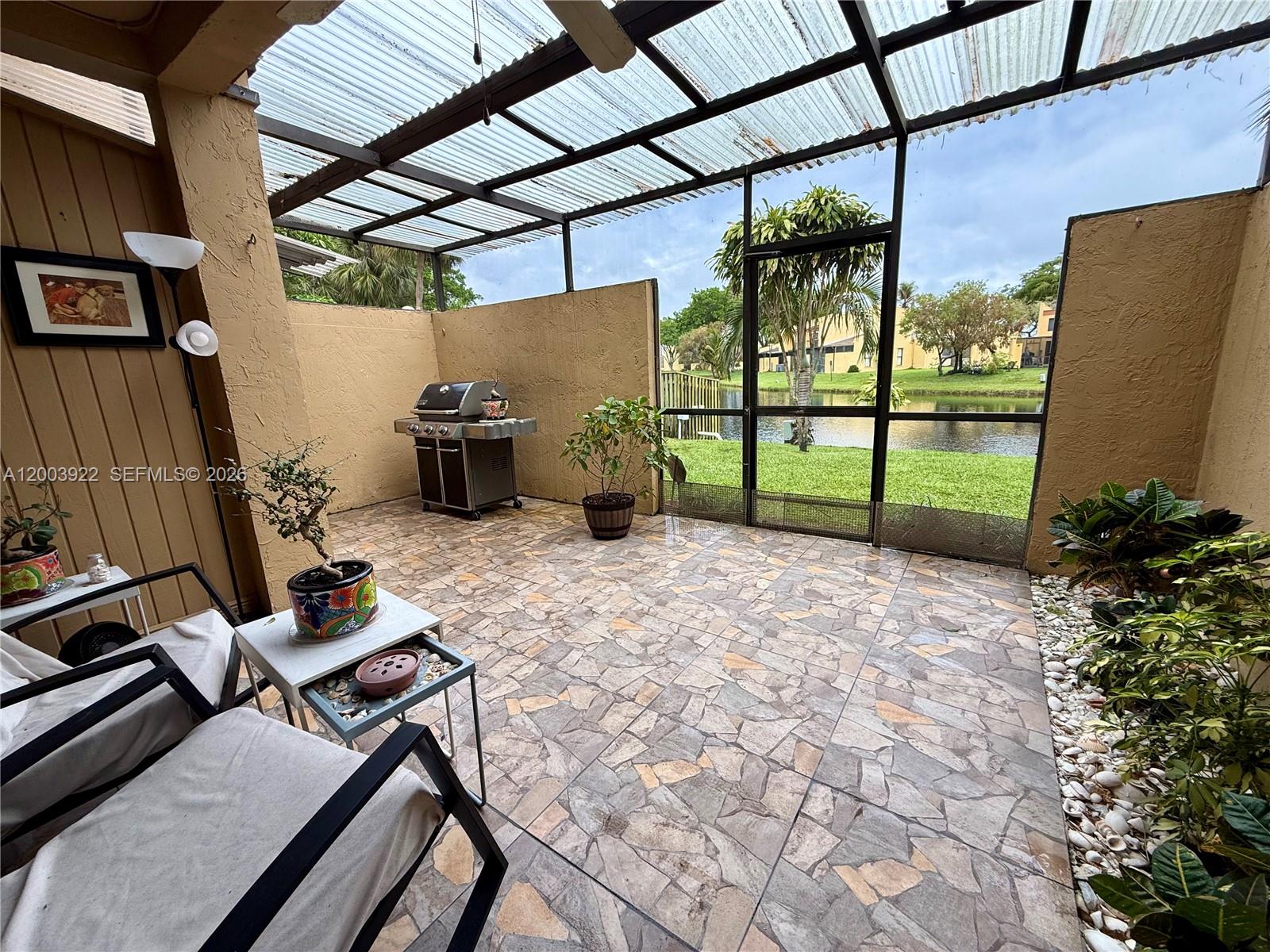 9251 3 / 3 1472 sq. ft. $ 2026-04-20 0 Photo