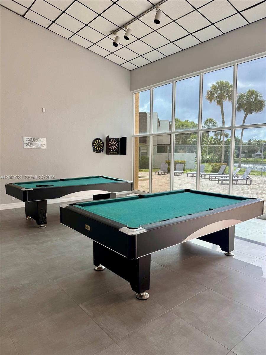 9251 3 / 3 1472 sq. ft. $ 2026-04-20 0 Photo