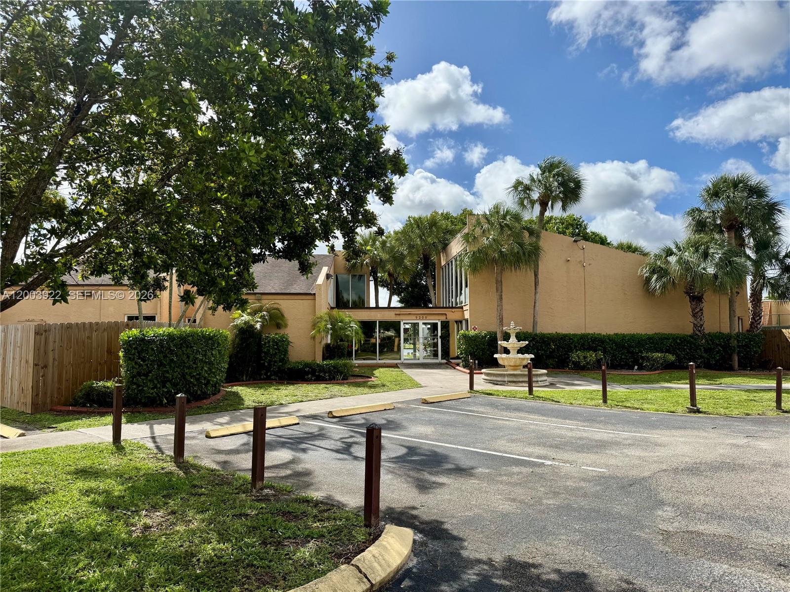 9251 3 / 3 1472 sq. ft. $ 2026-04-20 0 Photo