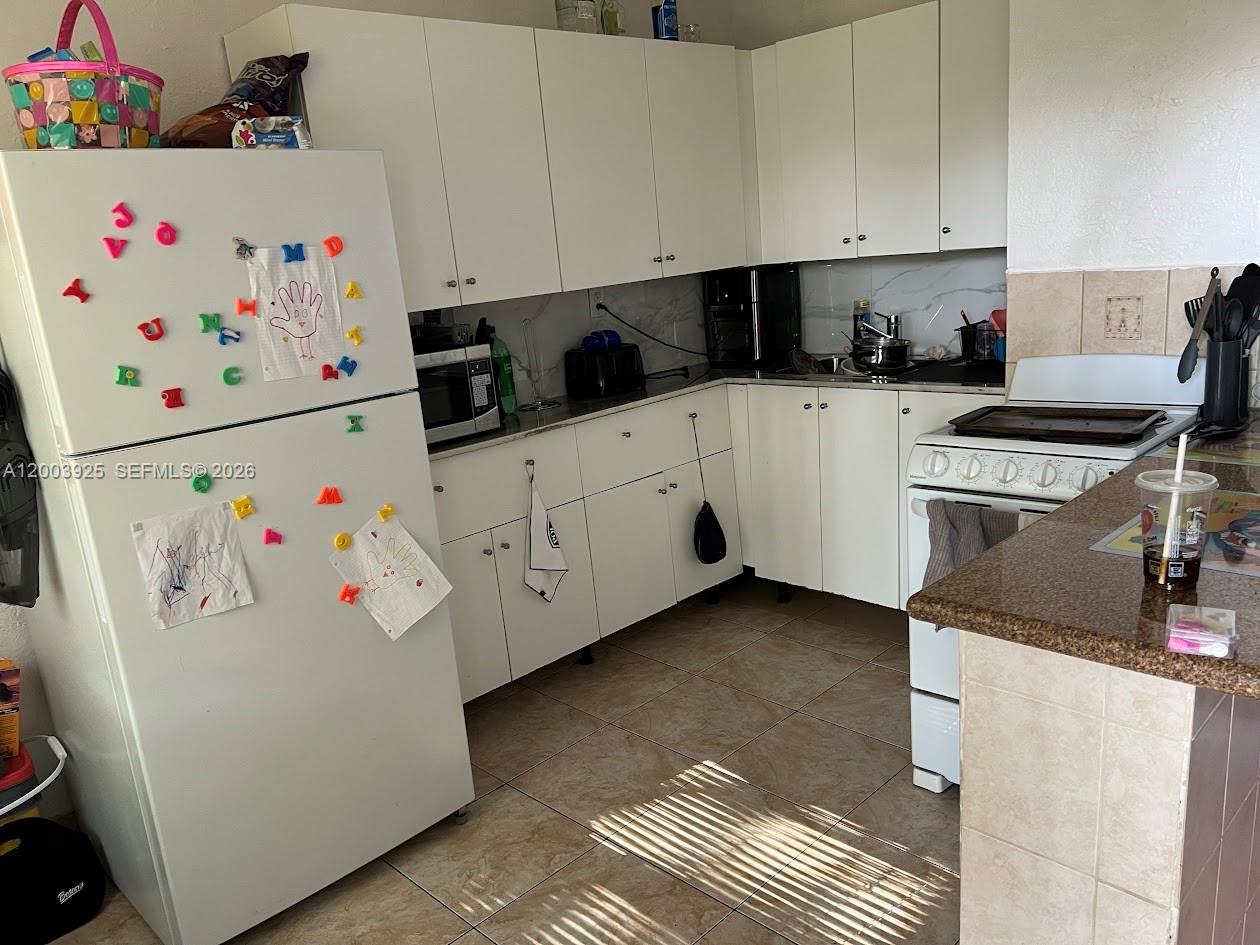 1-9  /   sq. ft. $ 2026-04-20 0 Photo