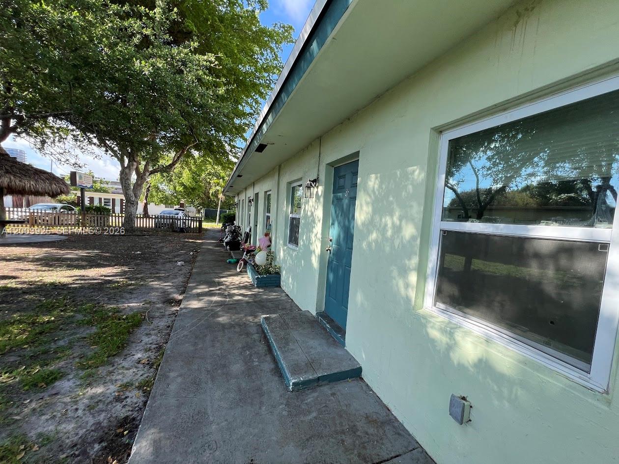 1-9  /   sq. ft. $ 2026-04-20 0 Photo