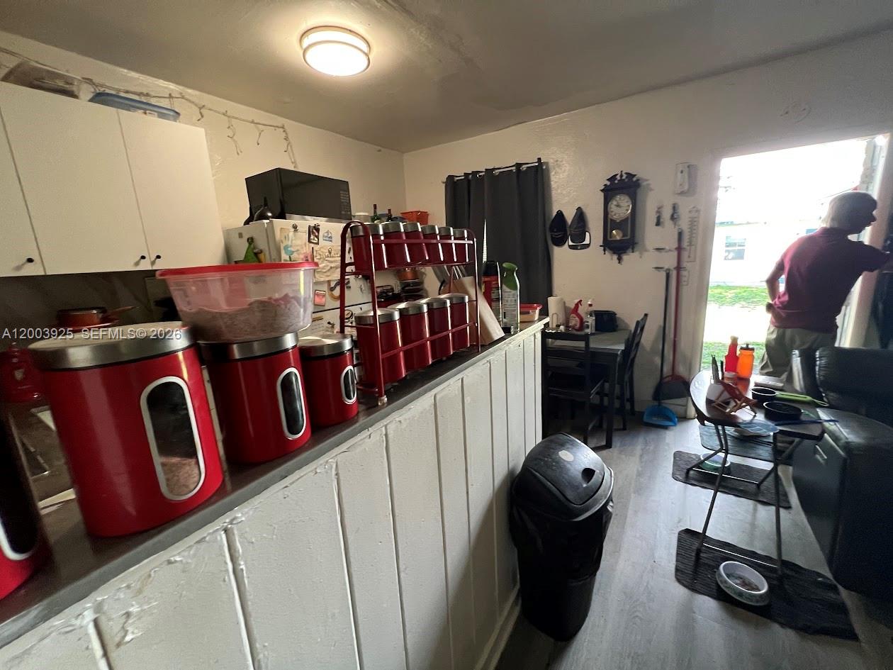 1-9  /   sq. ft. $ 2026-04-20 0 Photo