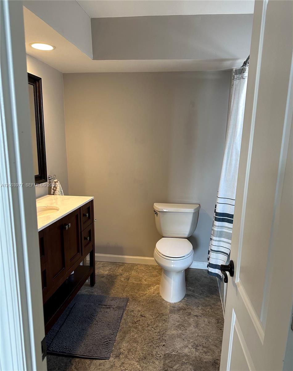 Photo of 427 Golden Isles Dr  #14E, Hallandale Beach, Florida, 33009 - 