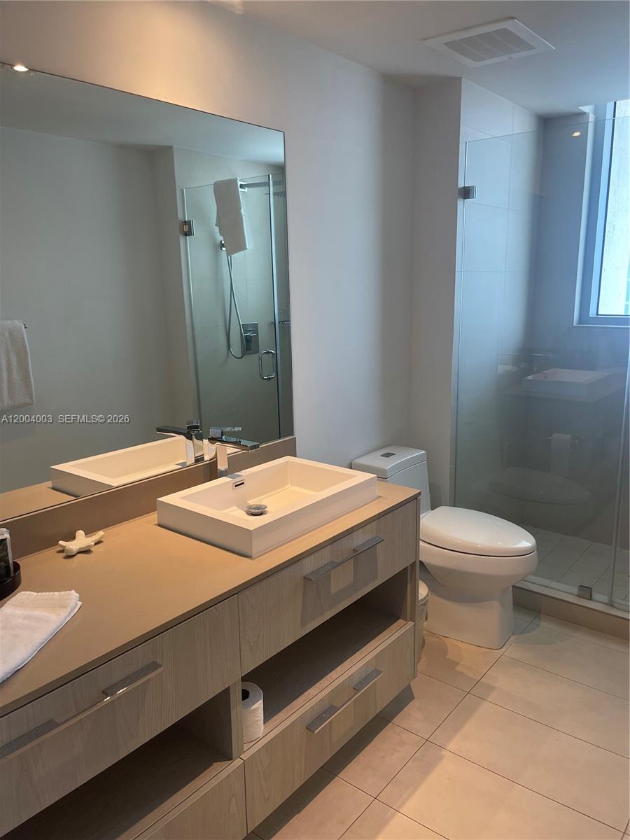 3411 2 / 2 1087 sq. ft. $ 2026-04-20 0 Photo