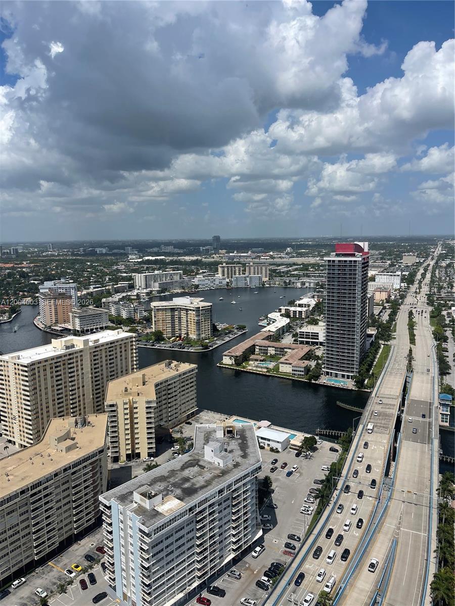 3411 2 / 2 1087 sq. ft. $ 2026-04-20 0 Photo